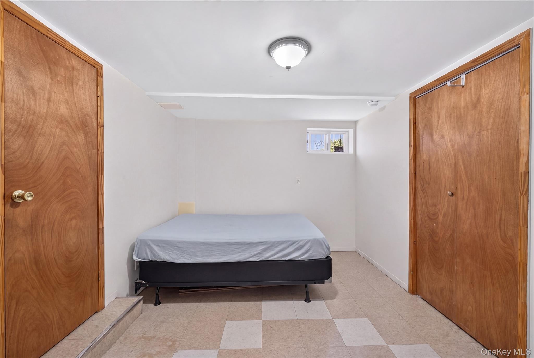 Single Family 110th Avenue Queens, NY 11429, MLS-1039579-21