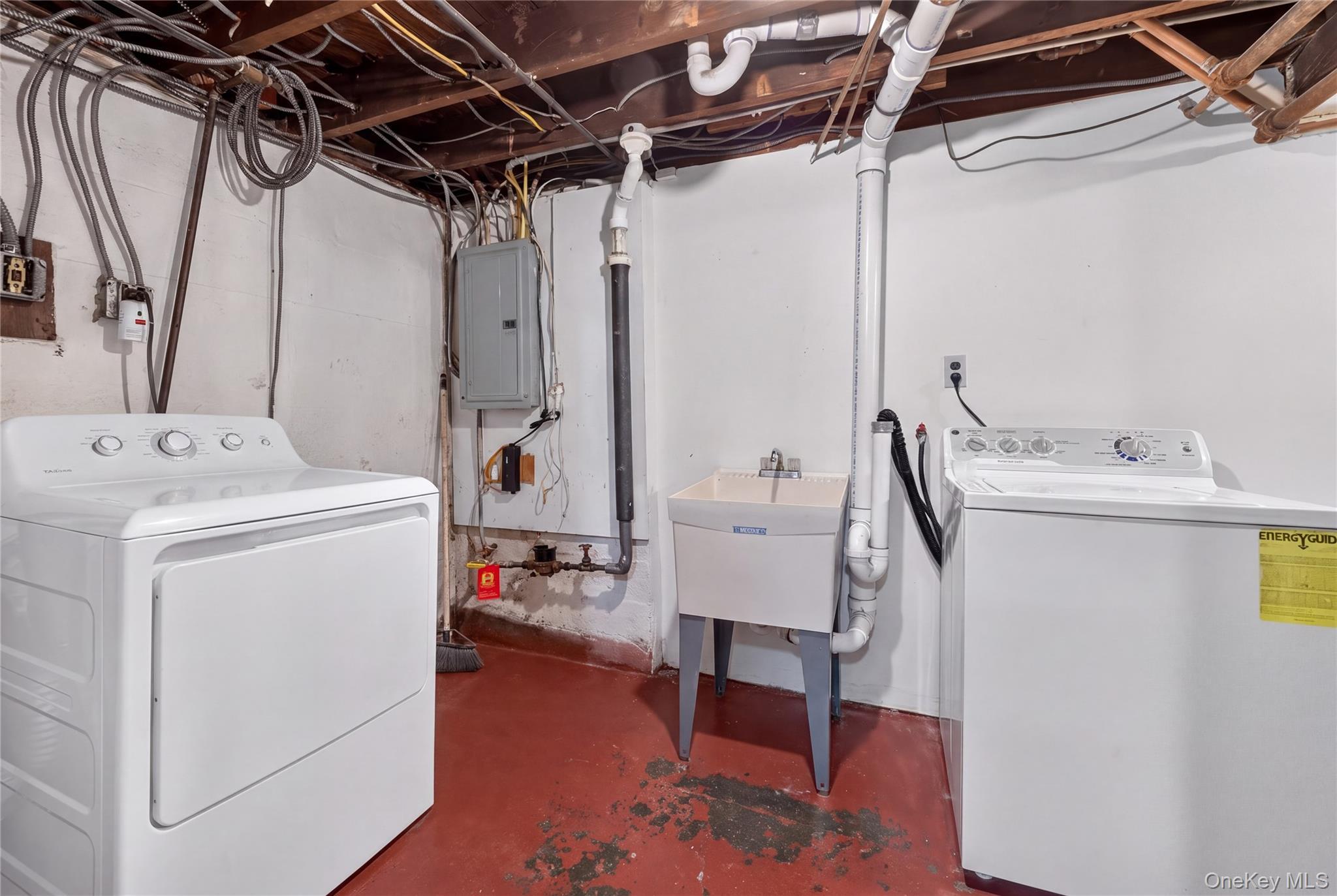 Single Family 110th Avenue Queens, NY 11429, MLS-1039579-23