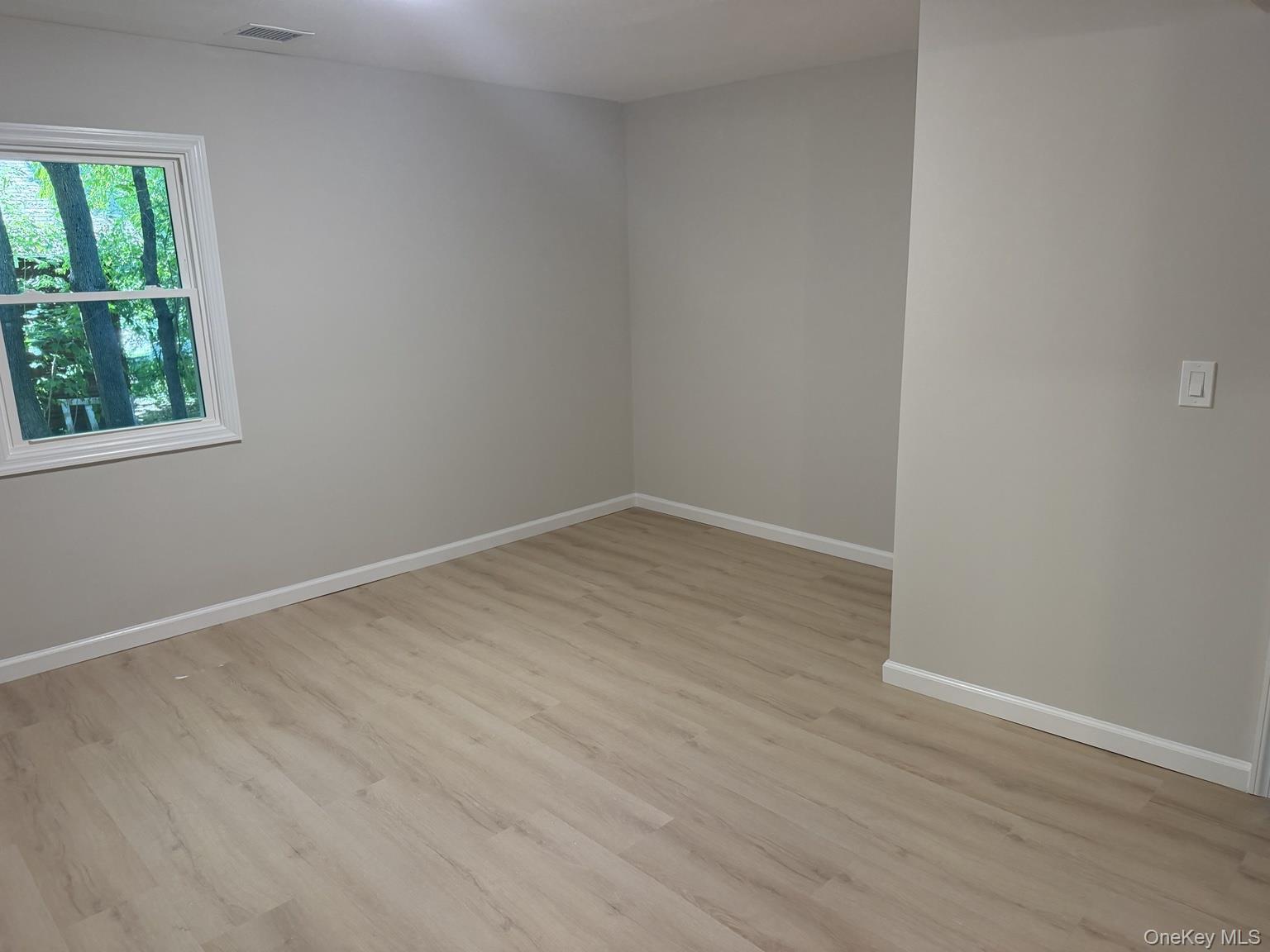 Single Family Hawkins Avenue Suffolk County, NY 11755, MLS-1039580-6