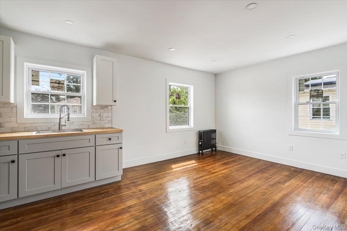 Single Family 222nd Street  Queens, NY 11413, MLS-1039590-13