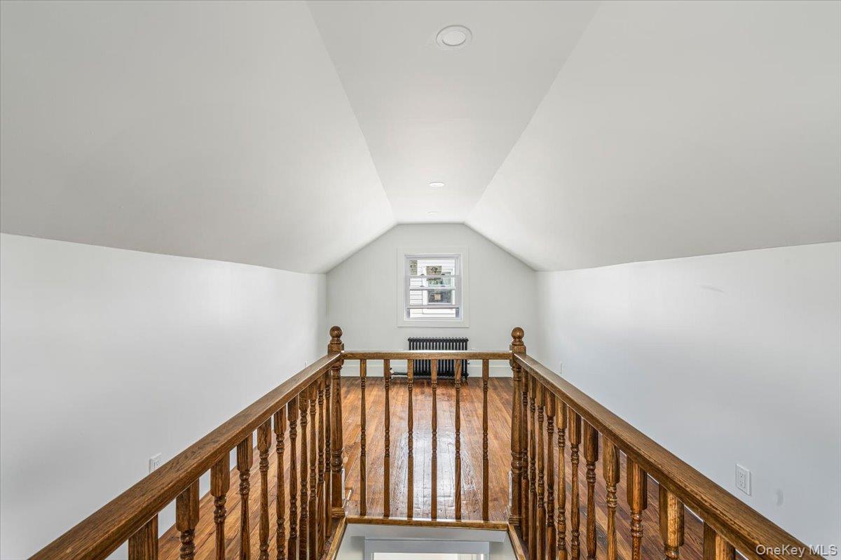Single Family 222nd Street  Queens, NY 11413, MLS-1039590-19