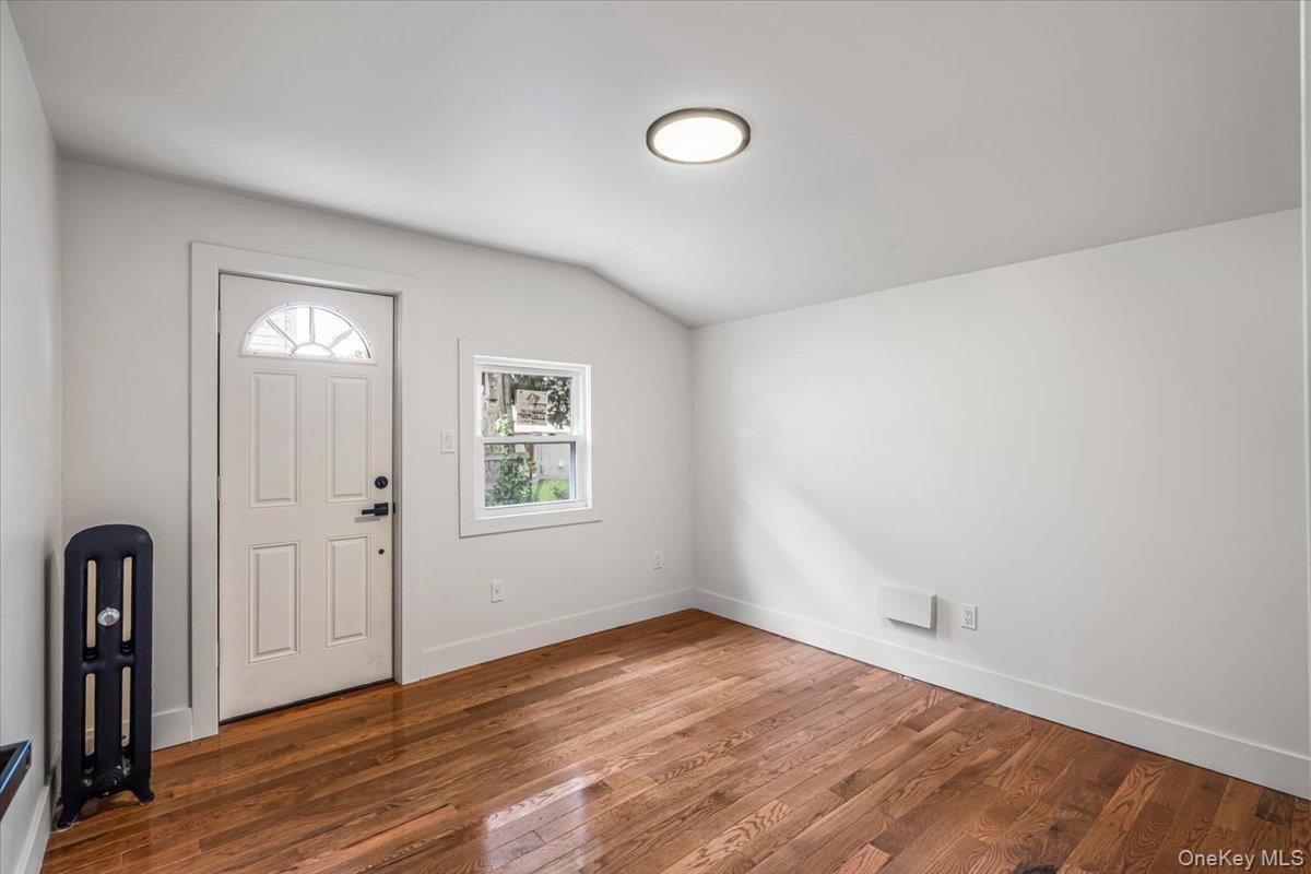 Single Family 222nd Street  Queens, NY 11413, MLS-1039590-3