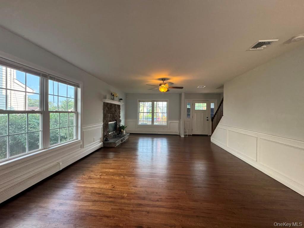 Single Family Seymour Drive Suffolk County, NY 11967, MLS-1039597-4