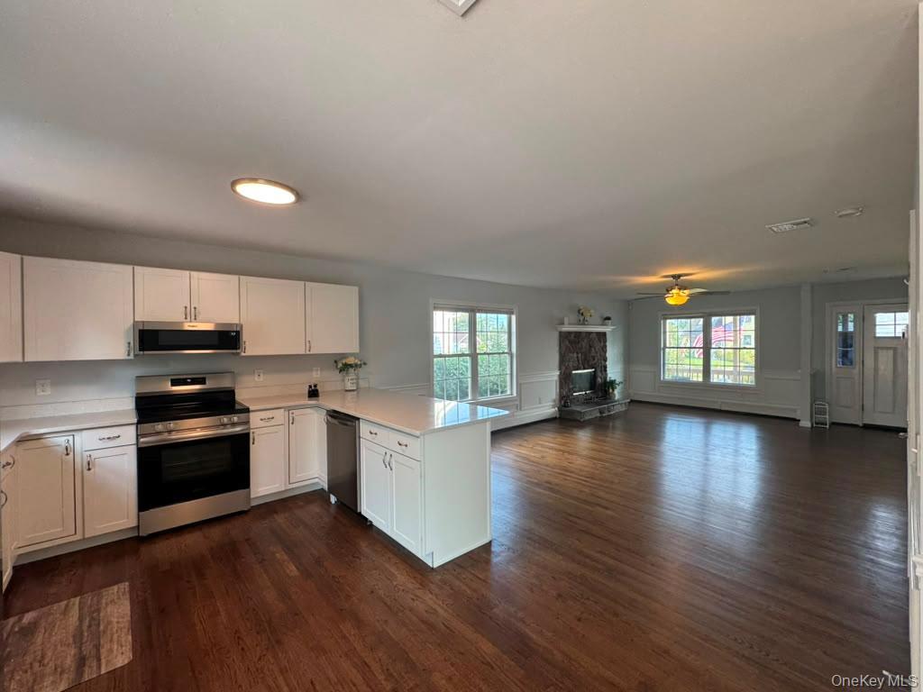 Single Family Seymour Drive Suffolk County, NY 11967, MLS-1039597-7