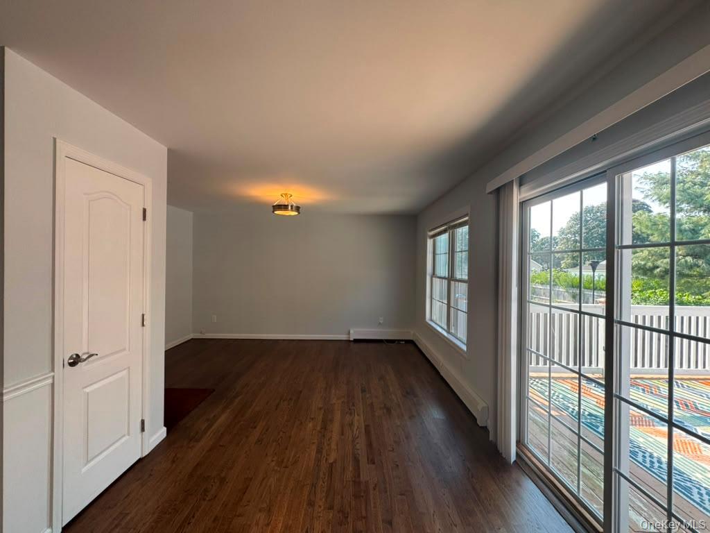 Single Family Seymour Drive Suffolk County, NY 11967, MLS-1039597-9