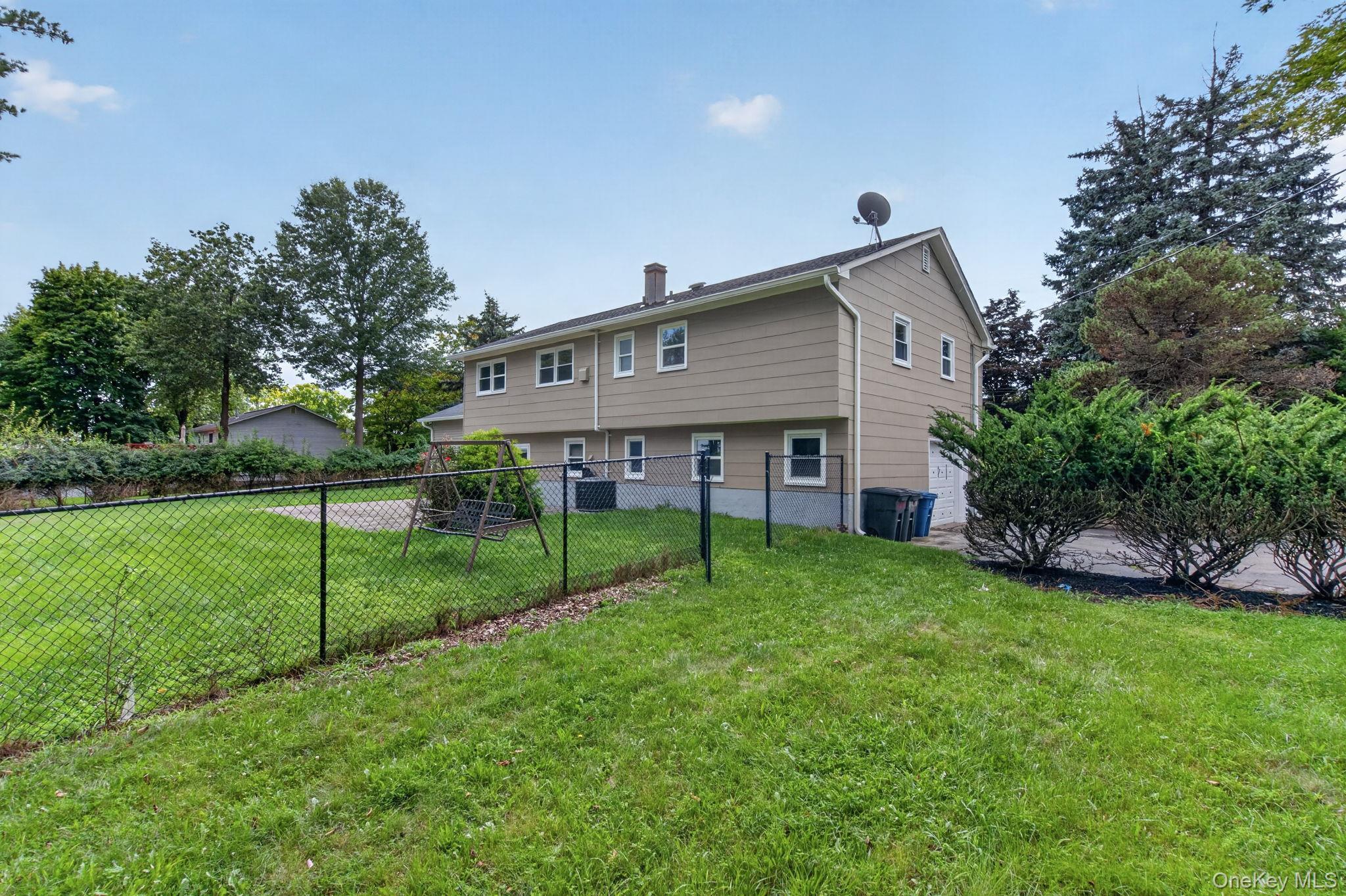 Single Family Lester Drive Rockland County, NY 10983, MLS-1039607-38