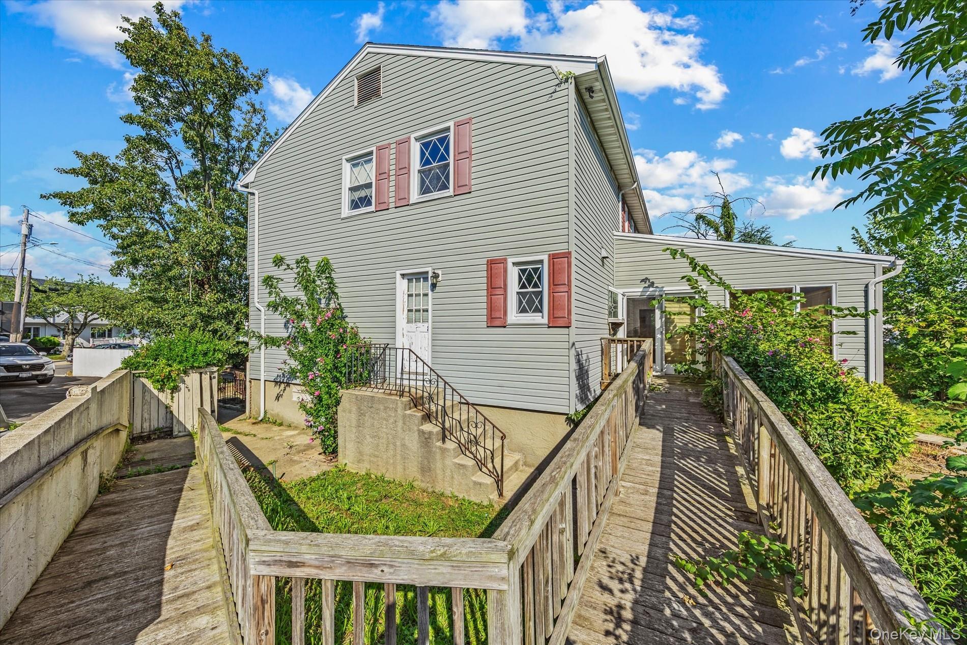Single Family Perkins Avenue  Nassau County, NY 11572, MLS-1039609-4