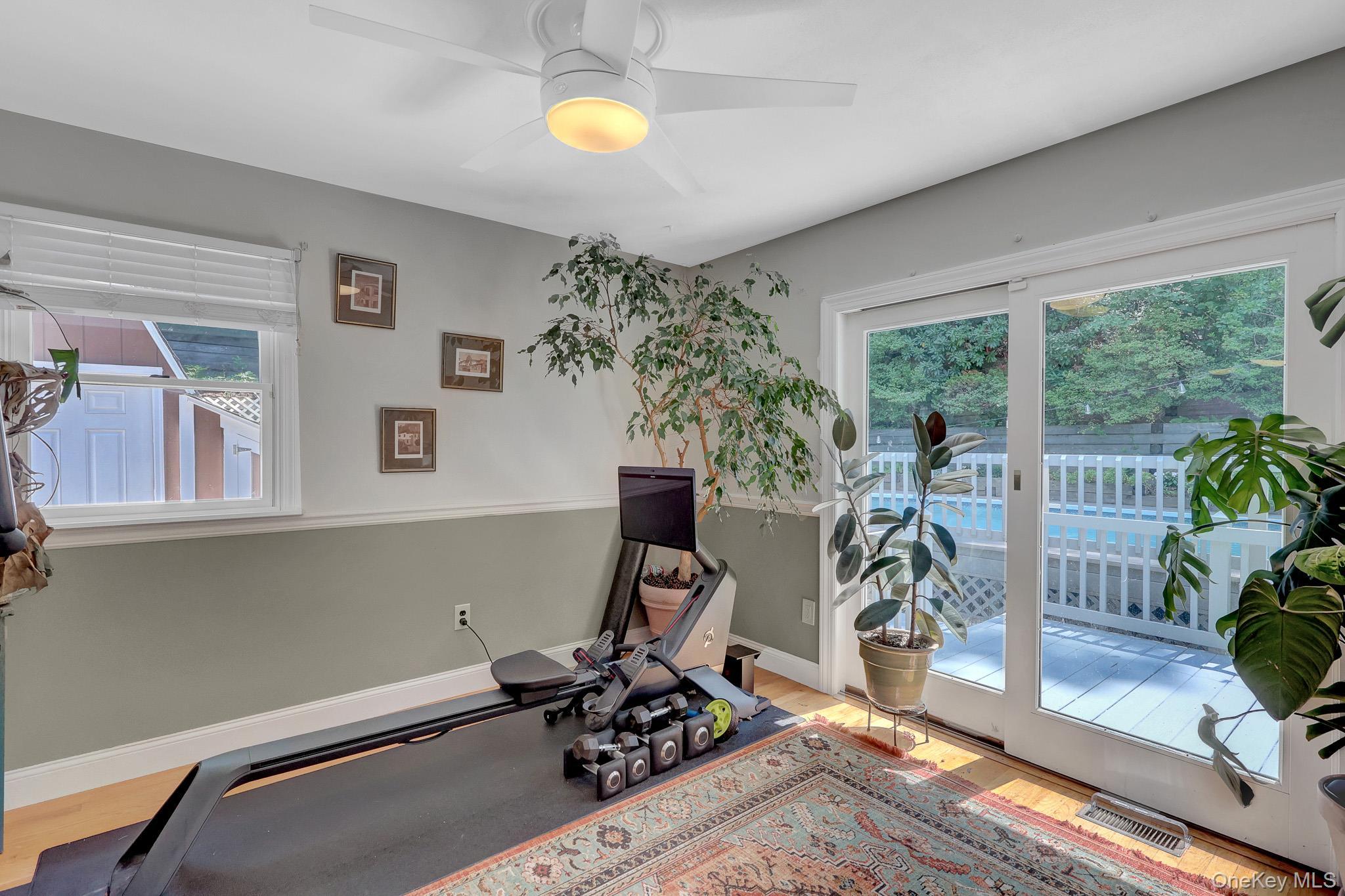 Single Family Greenlawn Road Suffolk County, NY 11789, MLS-1039611-16