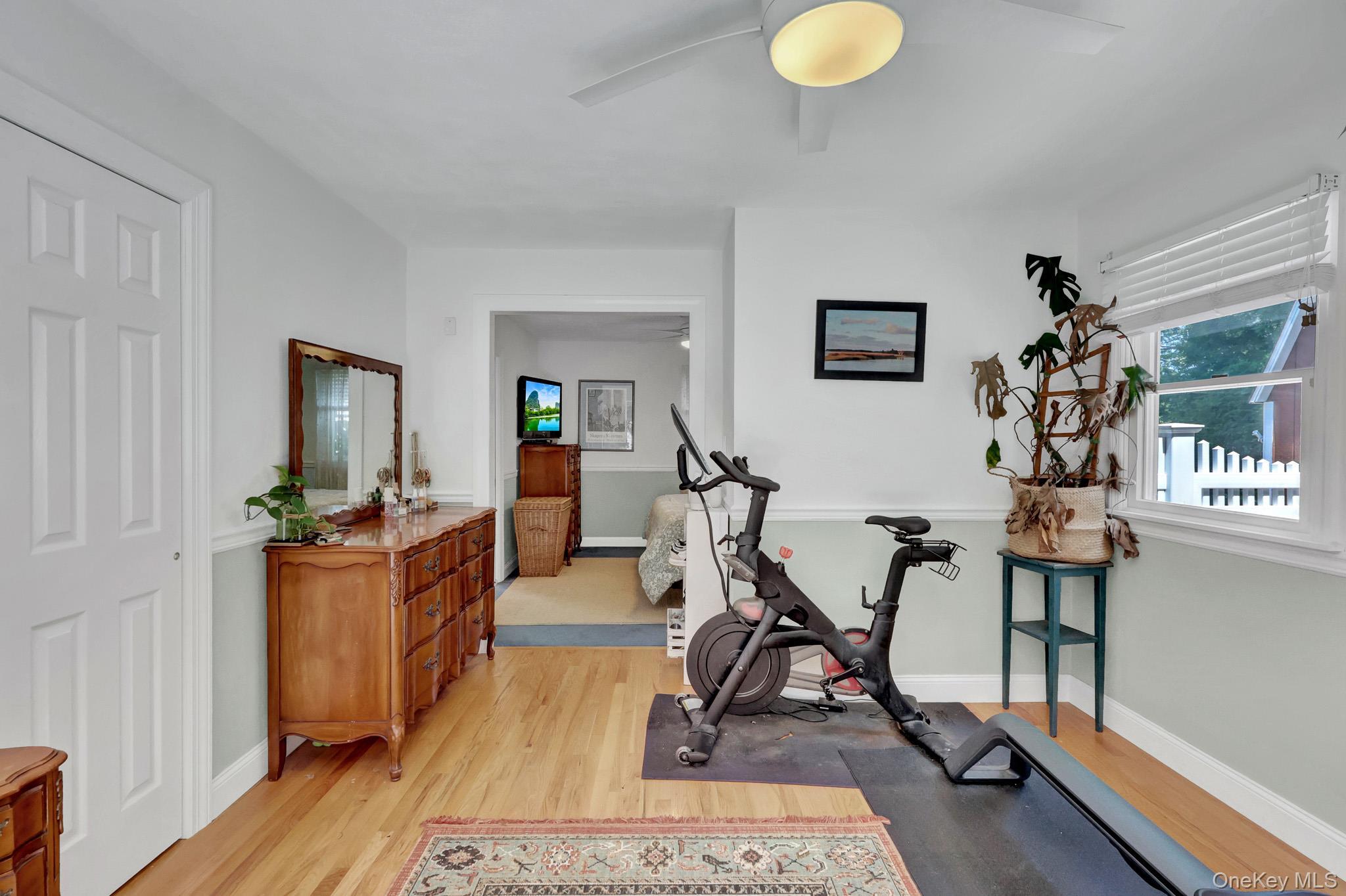 Single Family Greenlawn Road Suffolk County, NY 11789, MLS-1039611-17