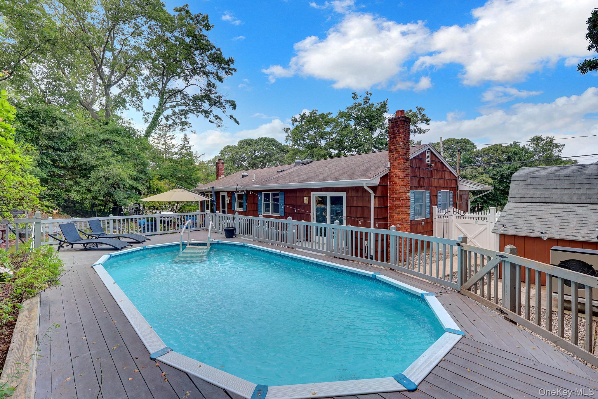 Single Family Greenlawn Road Suffolk County, NY 11789, MLS-1039611-29