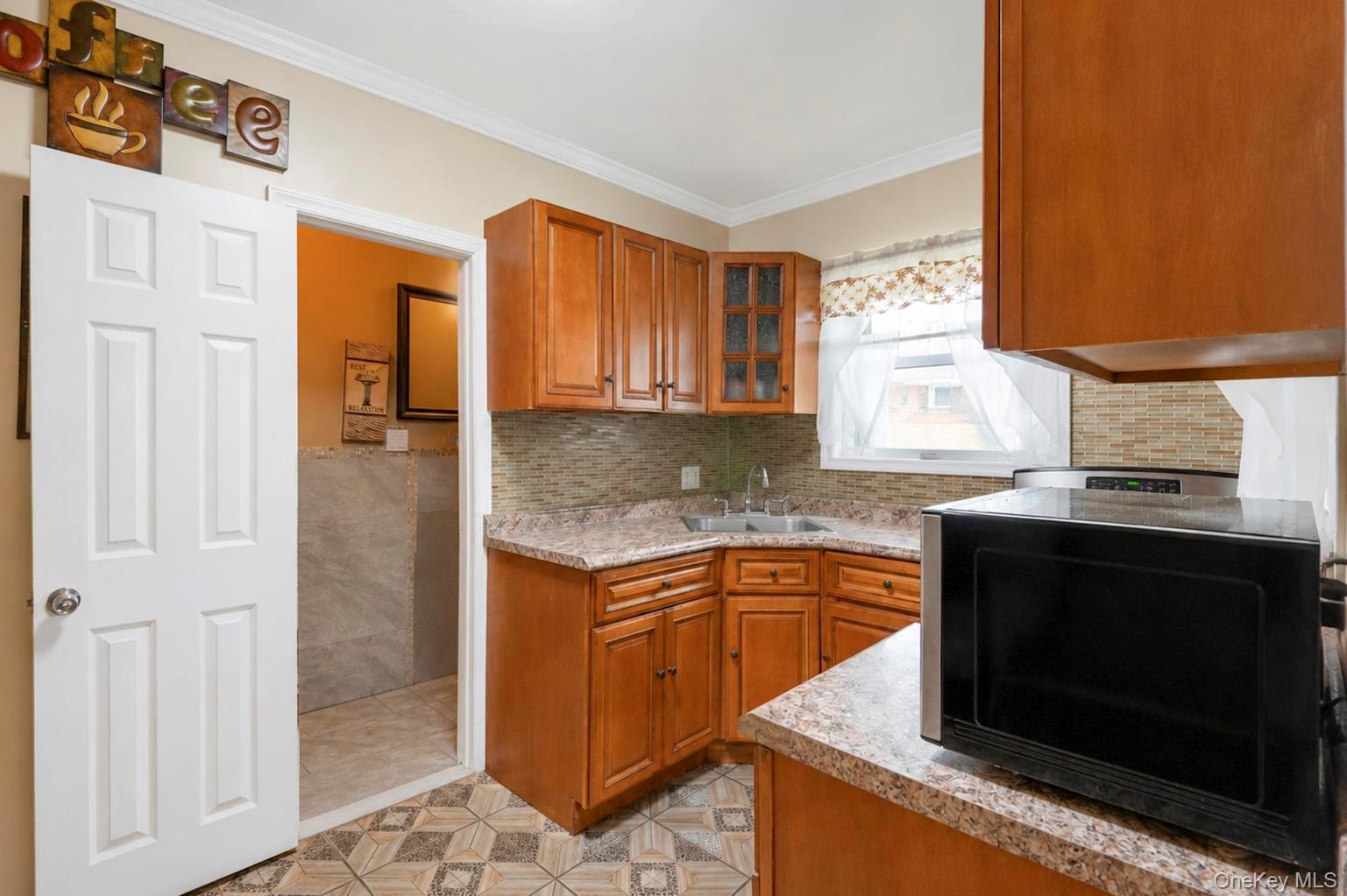 Single Family 178th Street Queens, NY 11434, MLS-1039626-21