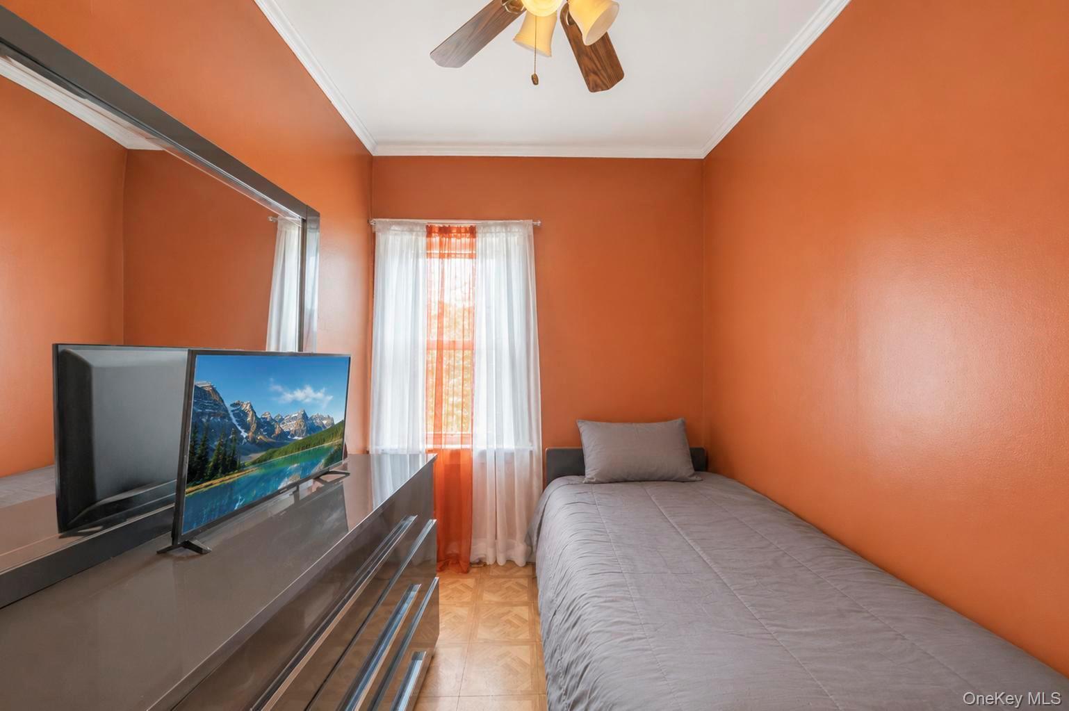 Single Family 178th Street Queens, NY 11434, MLS-1039626-34