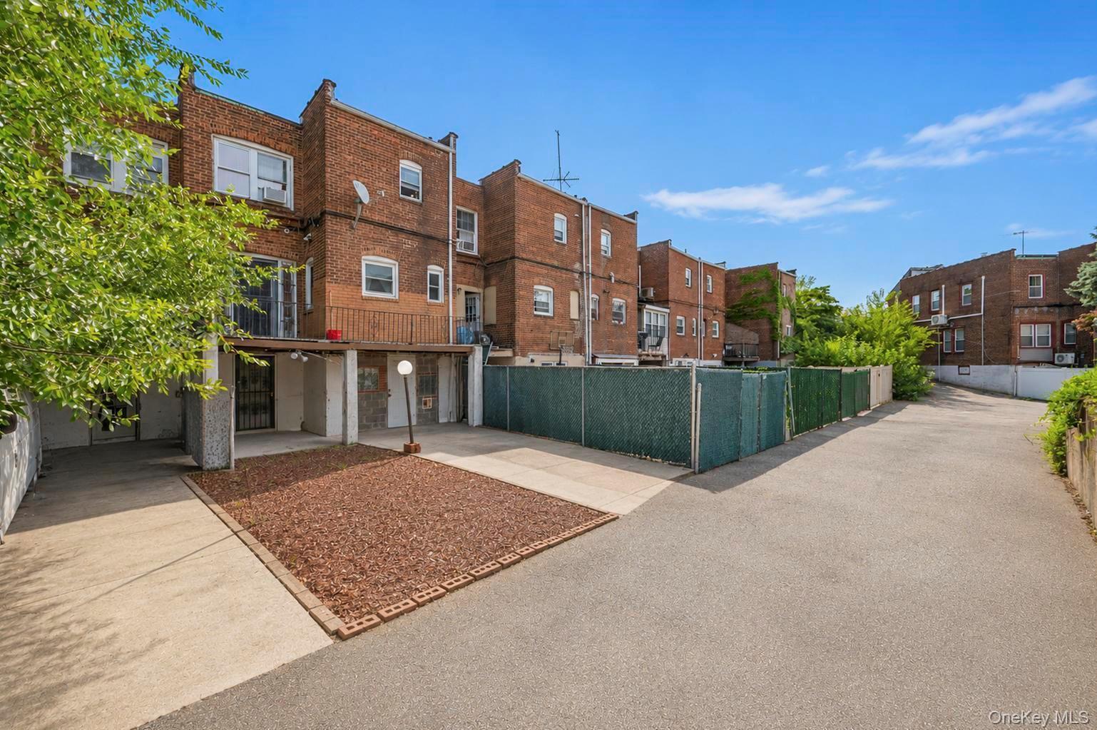 Single Family 178th Street Queens, NY 11434, MLS-1039626-7