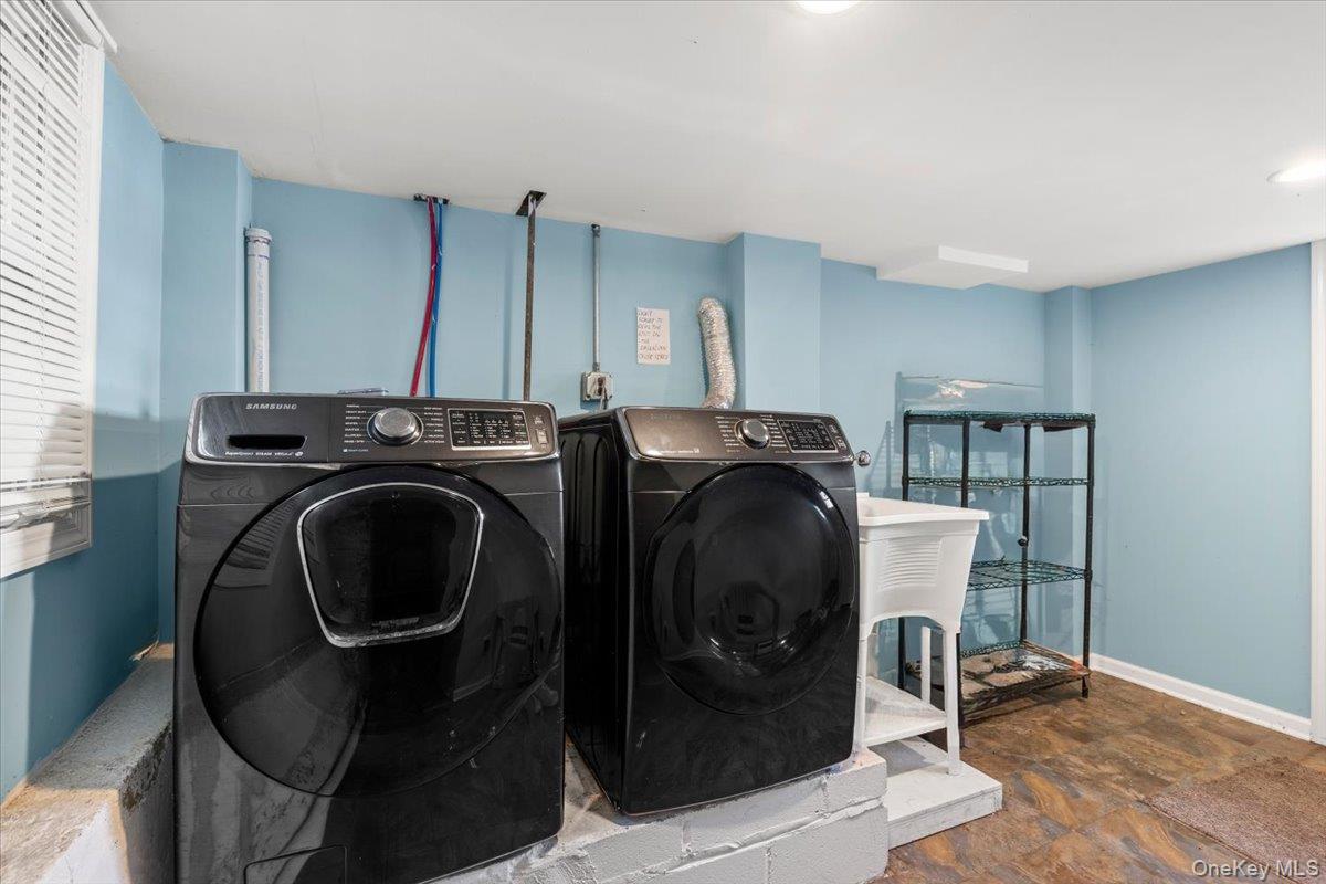 Single Family Willett Avenue Bronx, NY 10467, MLS-1039627-22