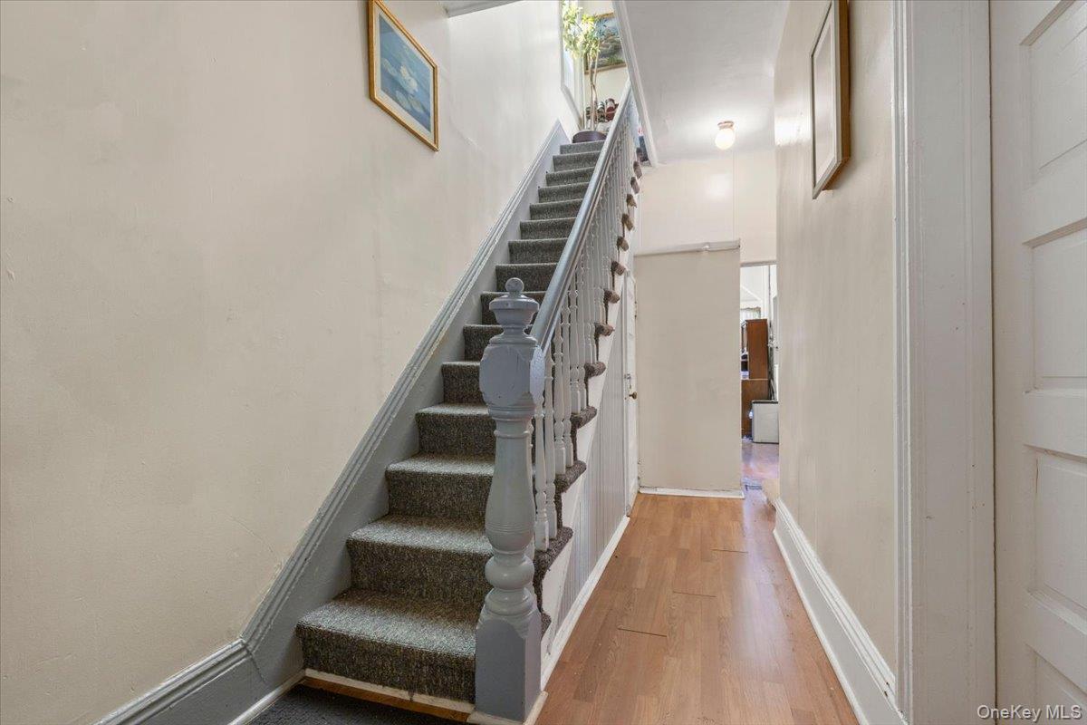 Single Family Willett Avenue Bronx, NY 10467, MLS-1039627-4