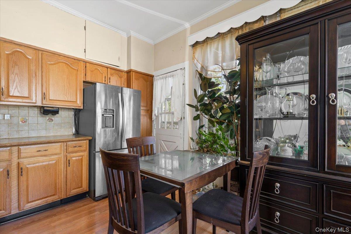 Single Family Willett Avenue Bronx, NY 10467, MLS-1039627-6