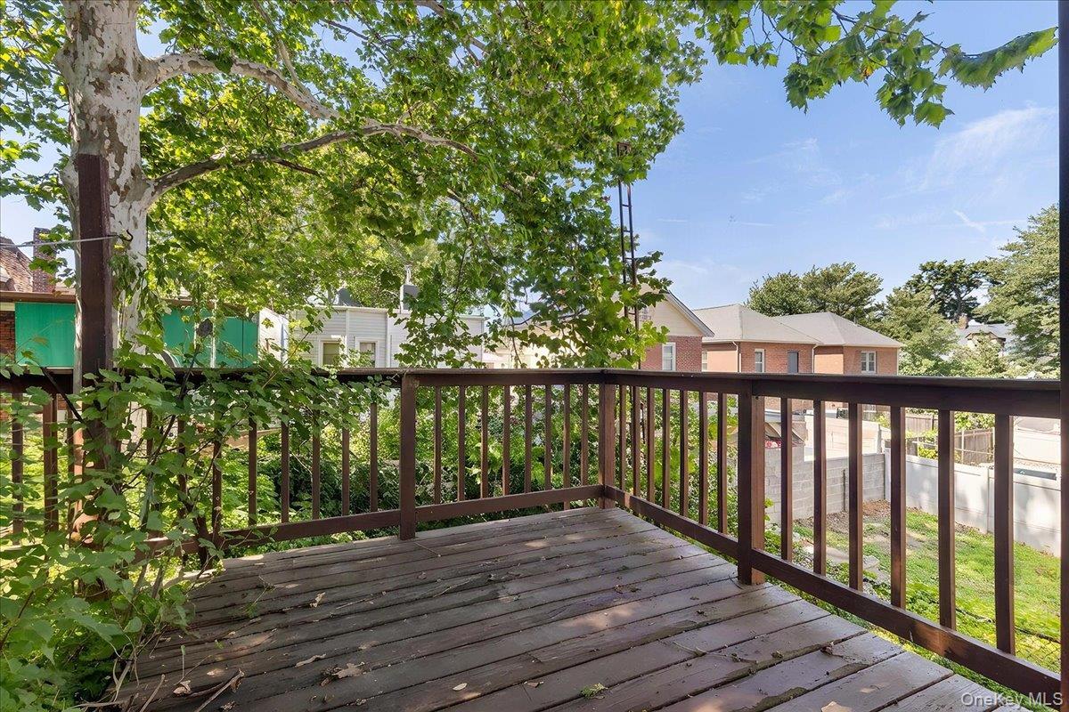 Single Family Willett Avenue Bronx, NY 10467, MLS-1039627-8