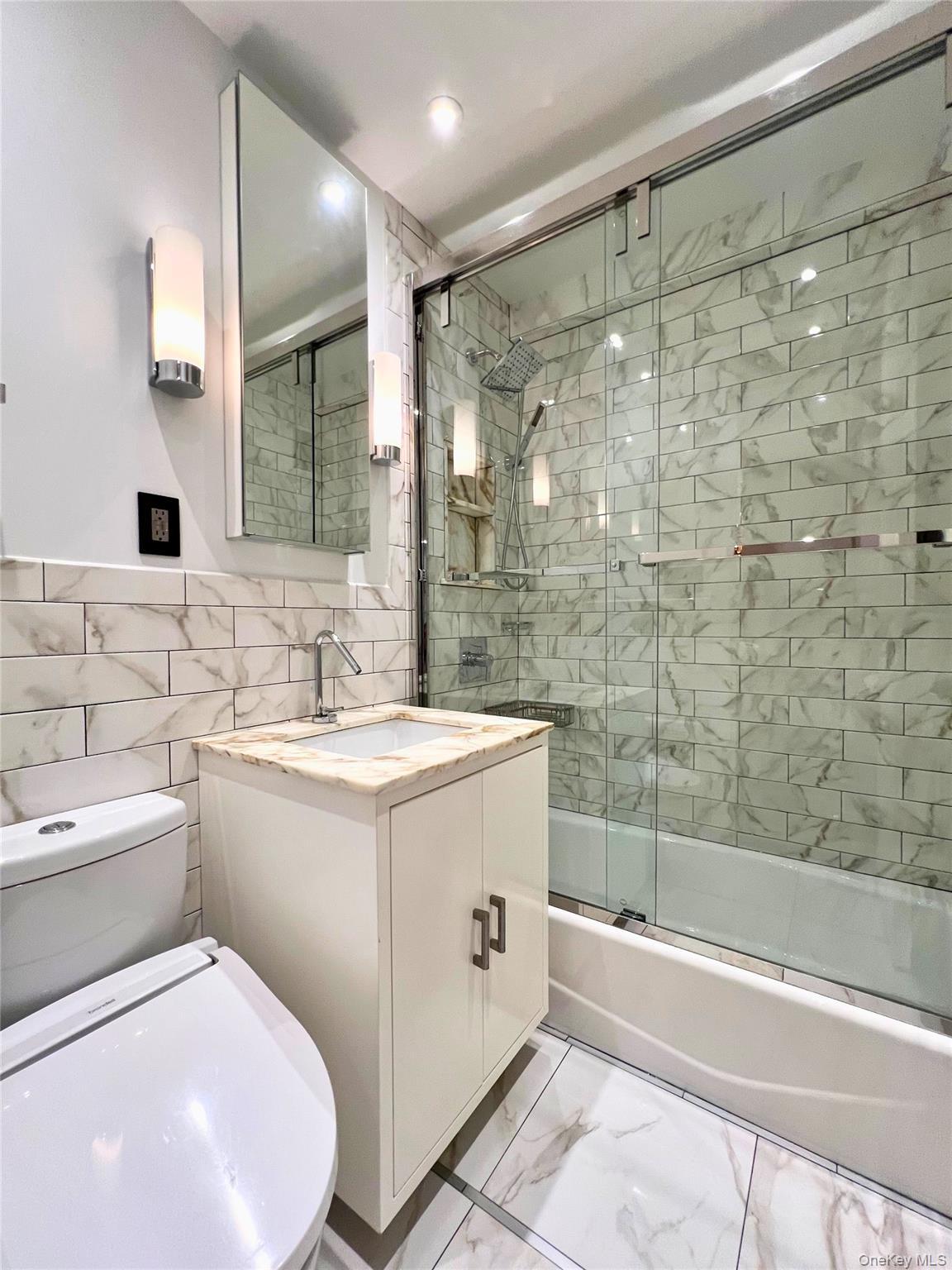 Single Family 71st Street  Queens, NY 11370, MLS-1039628-14