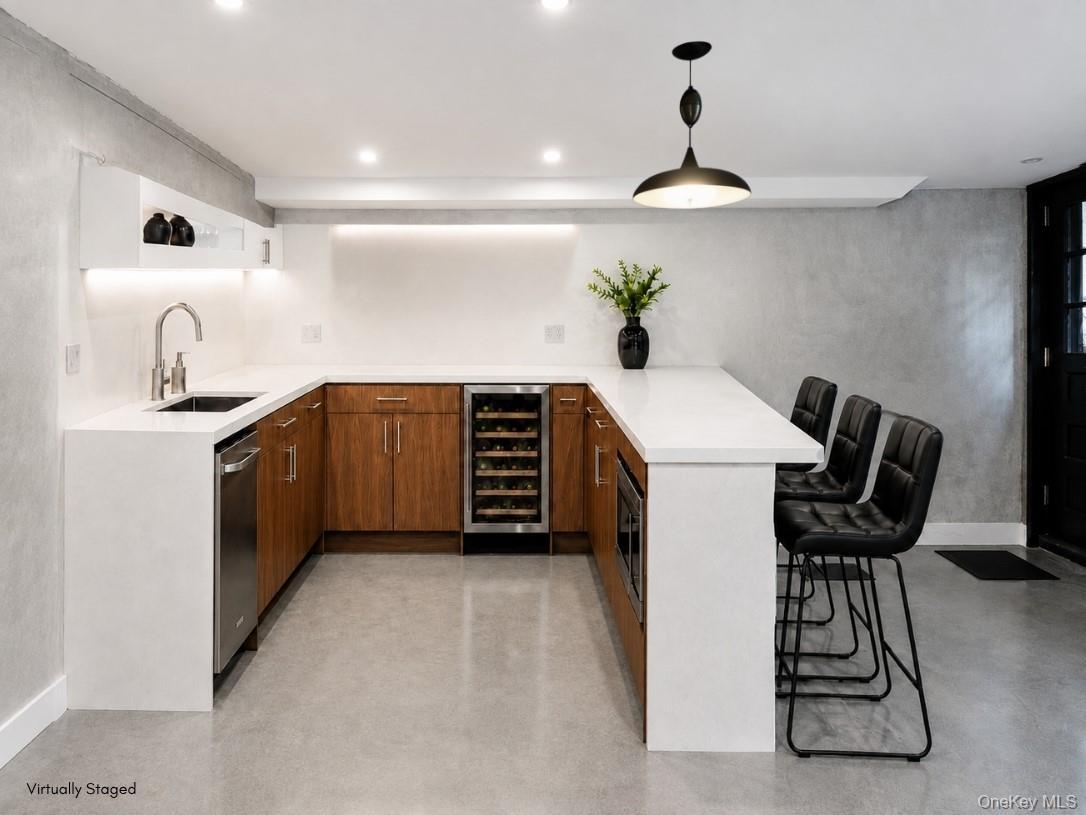 Single Family 71st Street  Queens, NY 11370, MLS-1039628-20