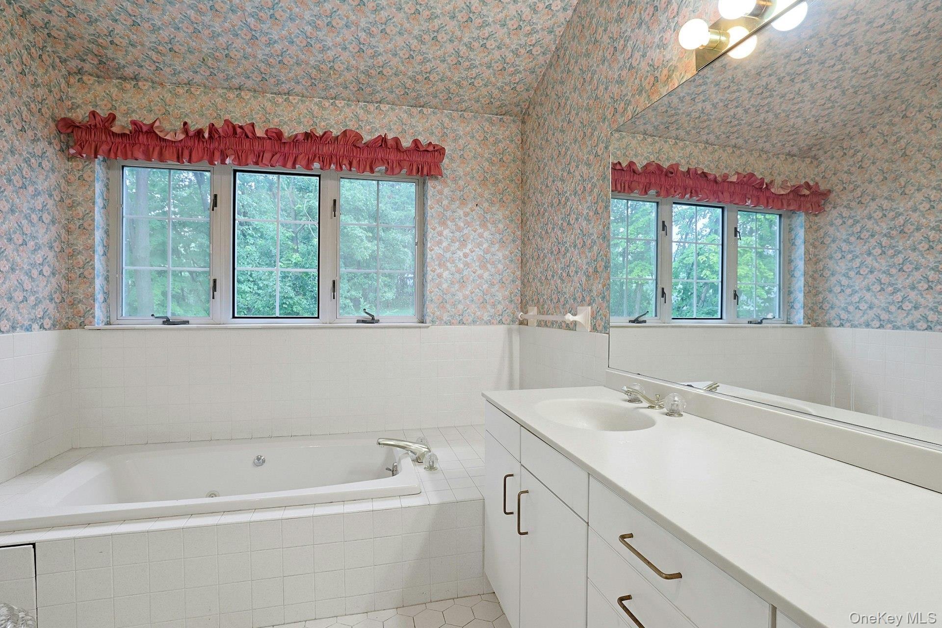Single Family Pinewood Drive Westchester County, NY 10603, MLS-1039633-20