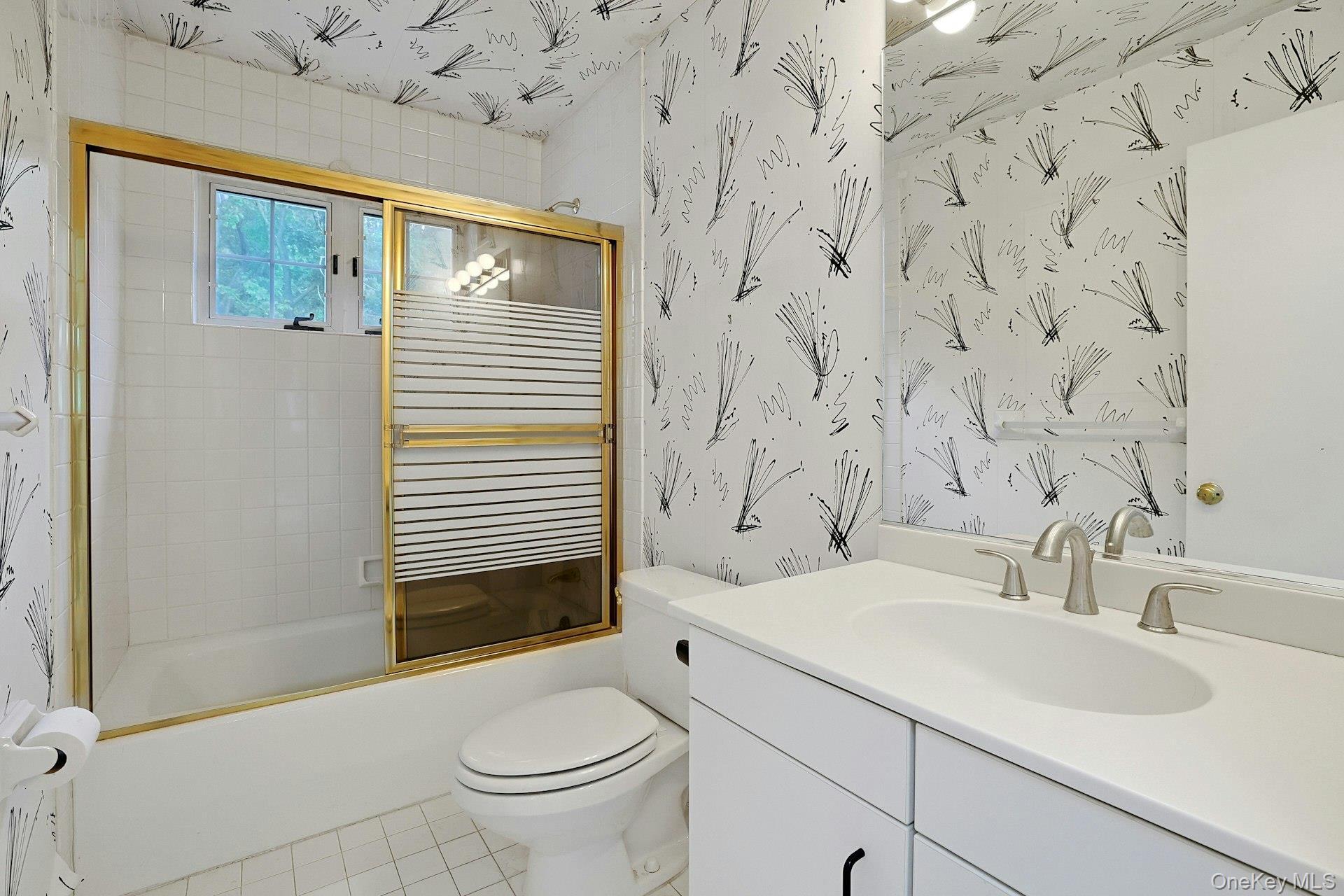 Single Family Pinewood Drive Westchester County, NY 10603, MLS-1039633-25