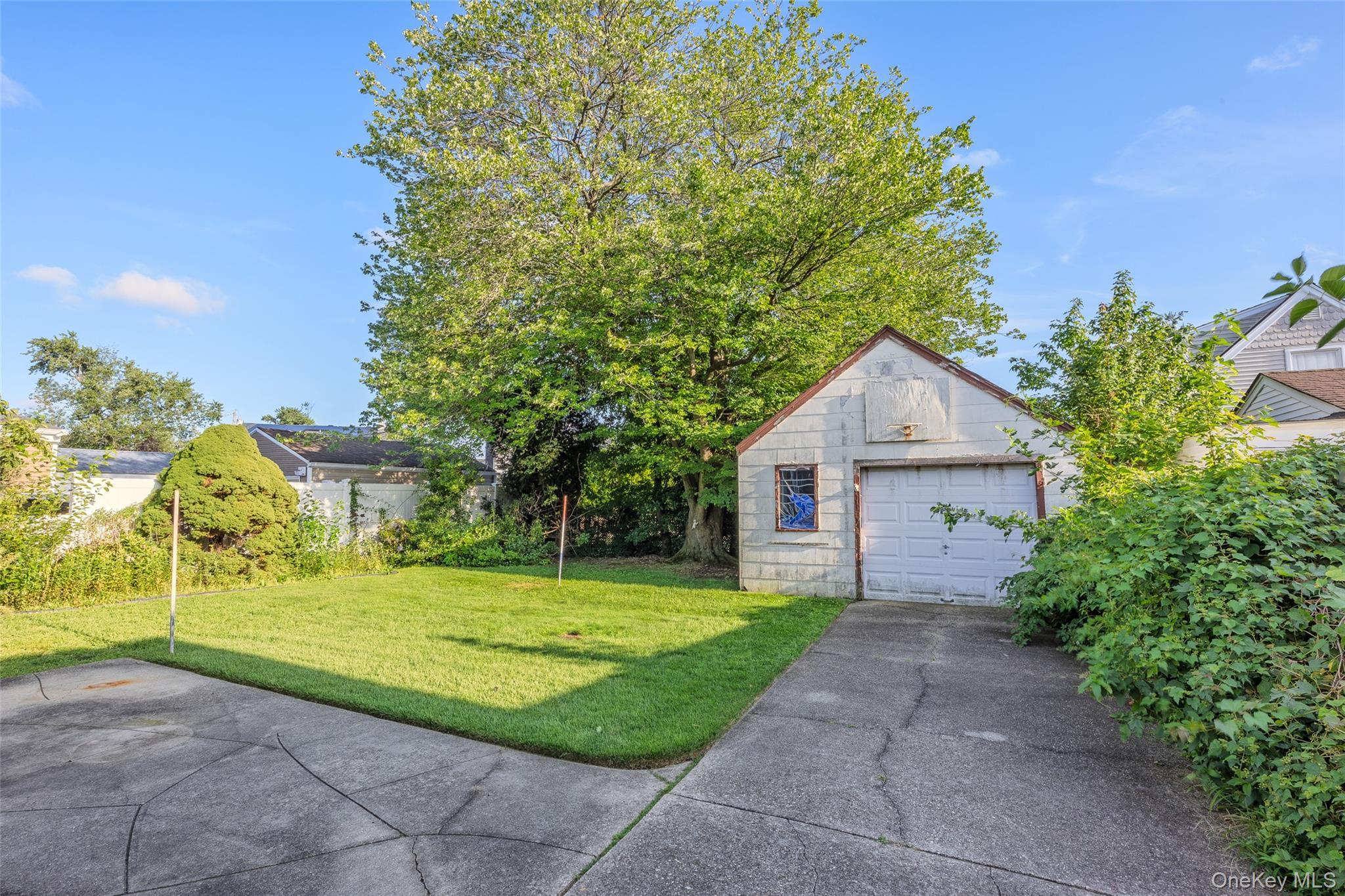 Single Family Pine Lane  Nassau County, NY 11581, MLS-1039641-22