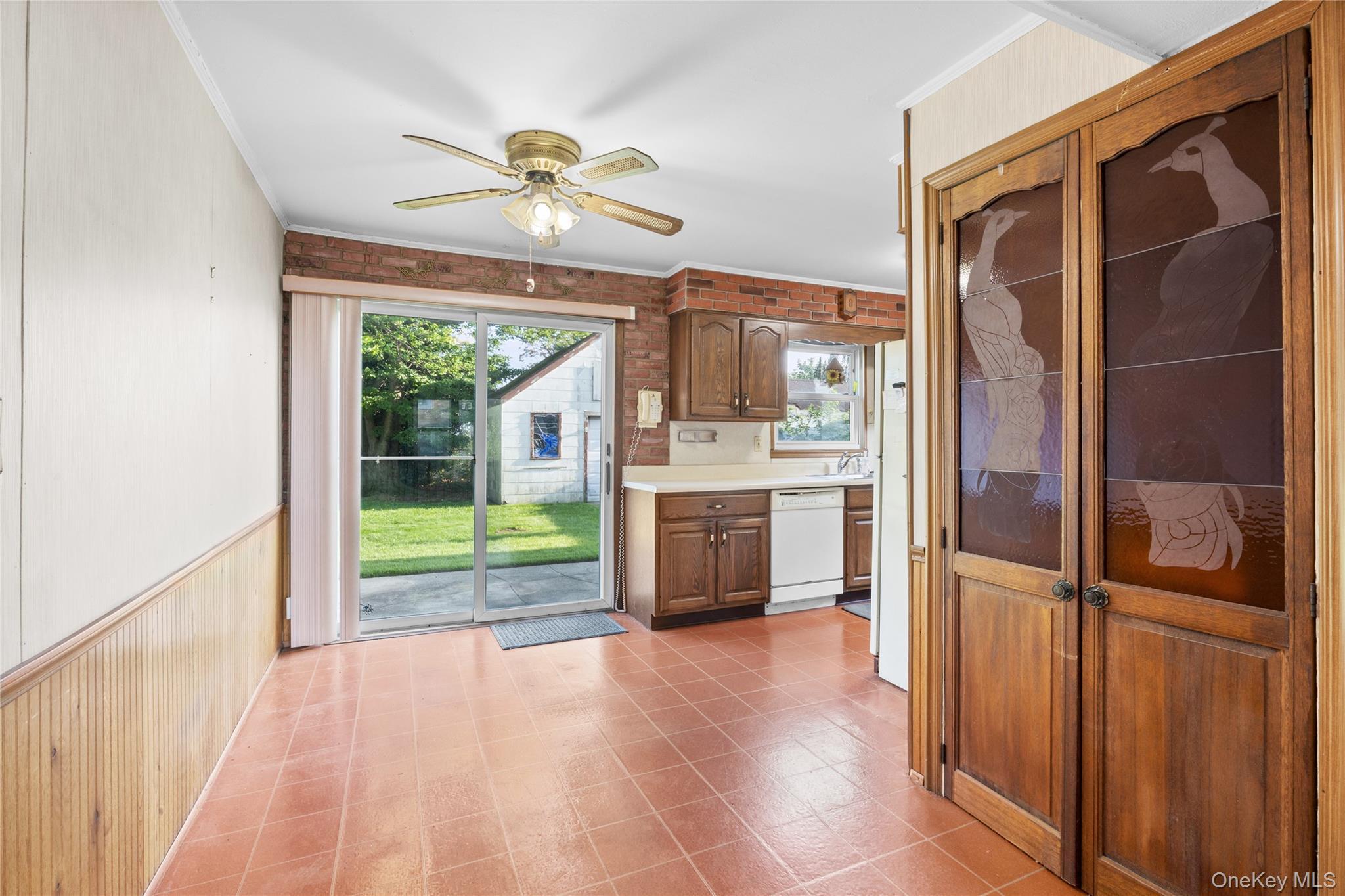 Single Family Pine Lane  Nassau County, NY 11581, MLS-1039641-6
