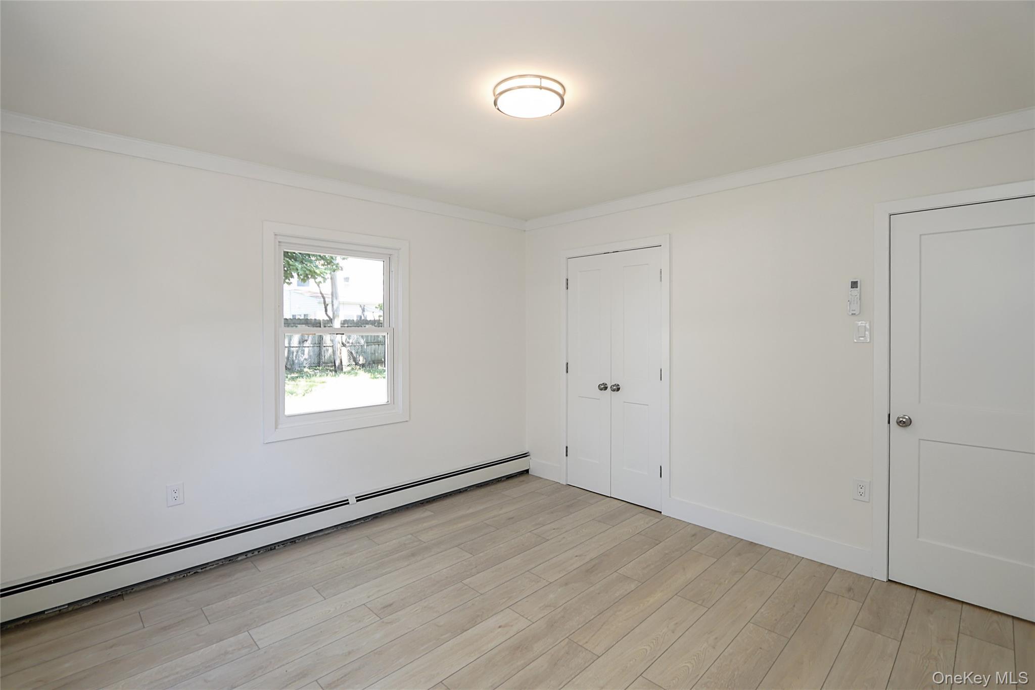 Single Family Garland Nassau County, NY 11590, MLS-1039645-14
