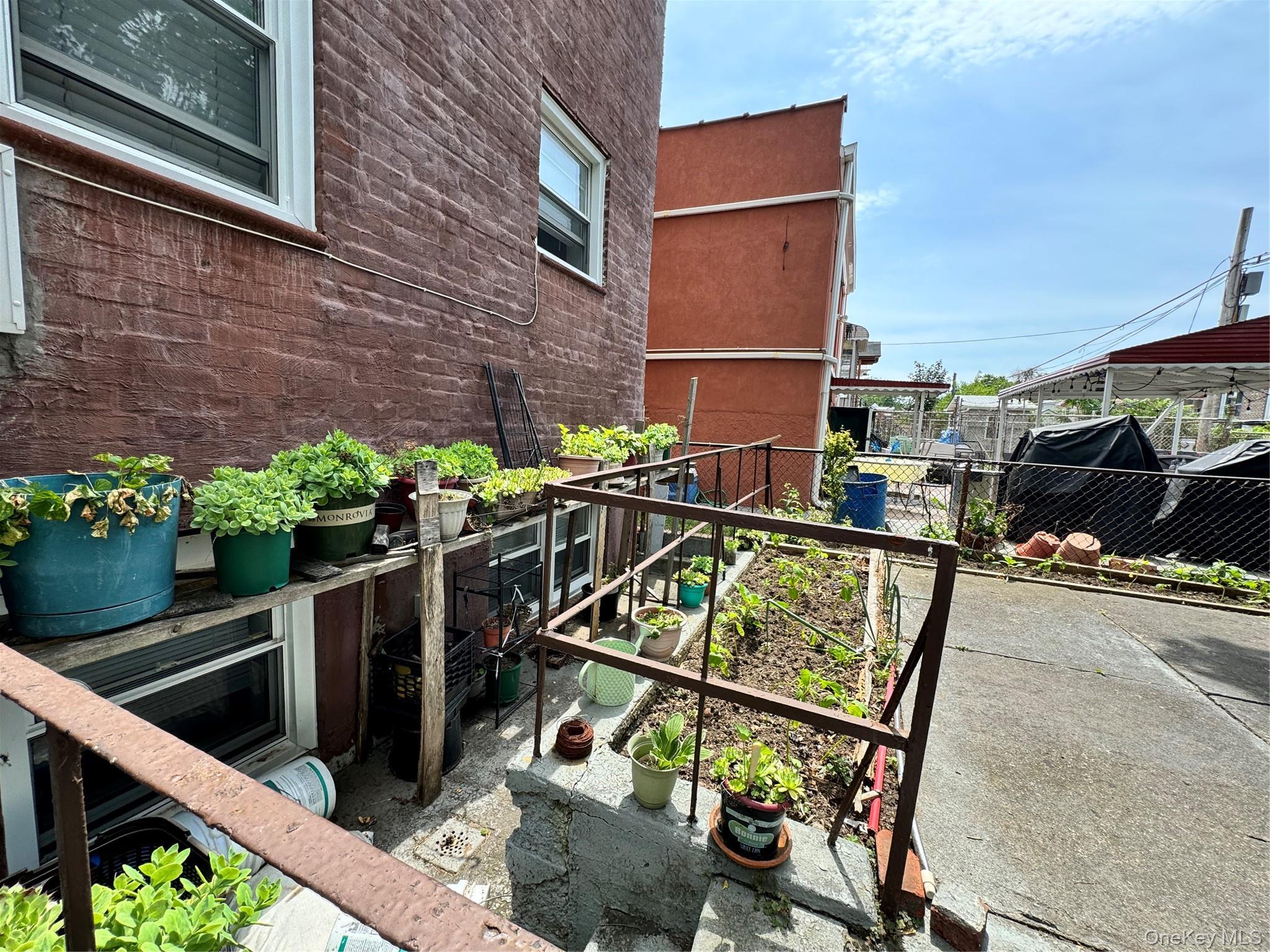 Single Family E 93rd Street  Brooklyn, NY 11236, MLS-1039650-11