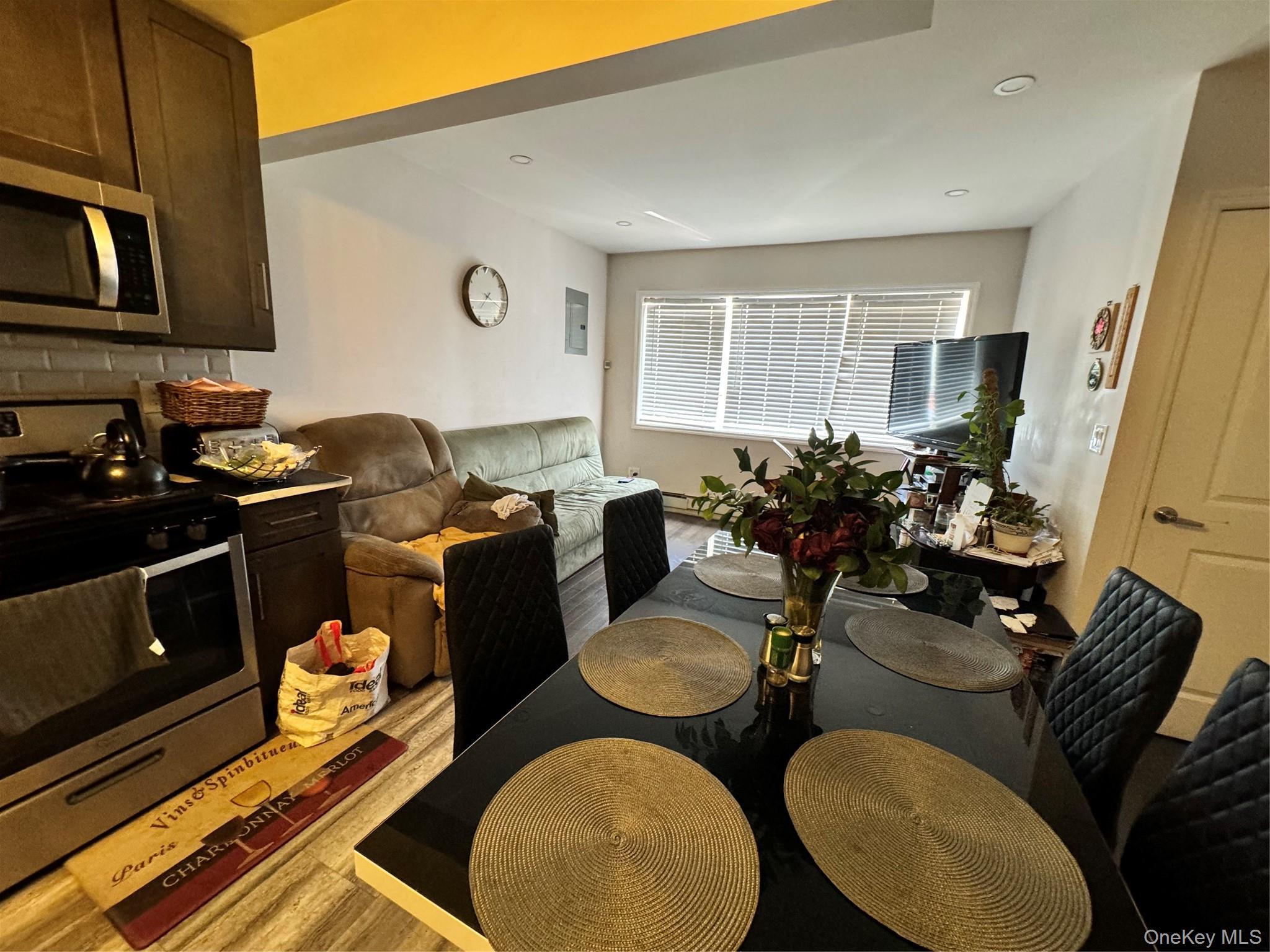 Single Family E 93rd Street  Brooklyn, NY 11236, MLS-1039650-15