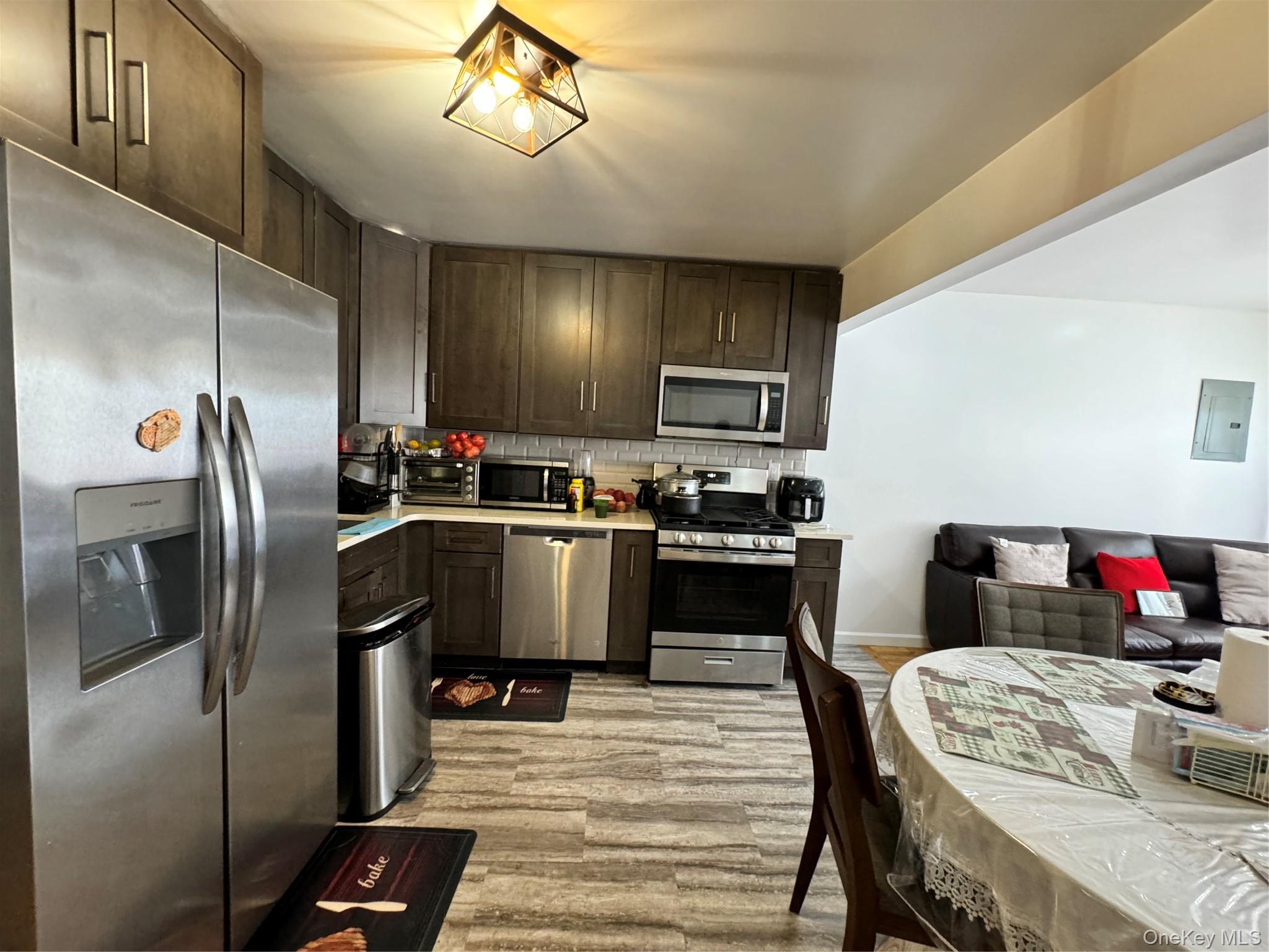 Single Family E 93rd Street  Brooklyn, NY 11236, MLS-1039650-21