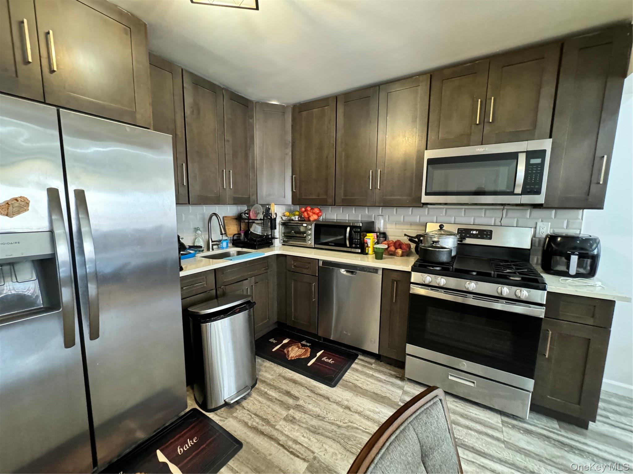 Single Family E 93rd Street  Brooklyn, NY 11236, MLS-1039650-22