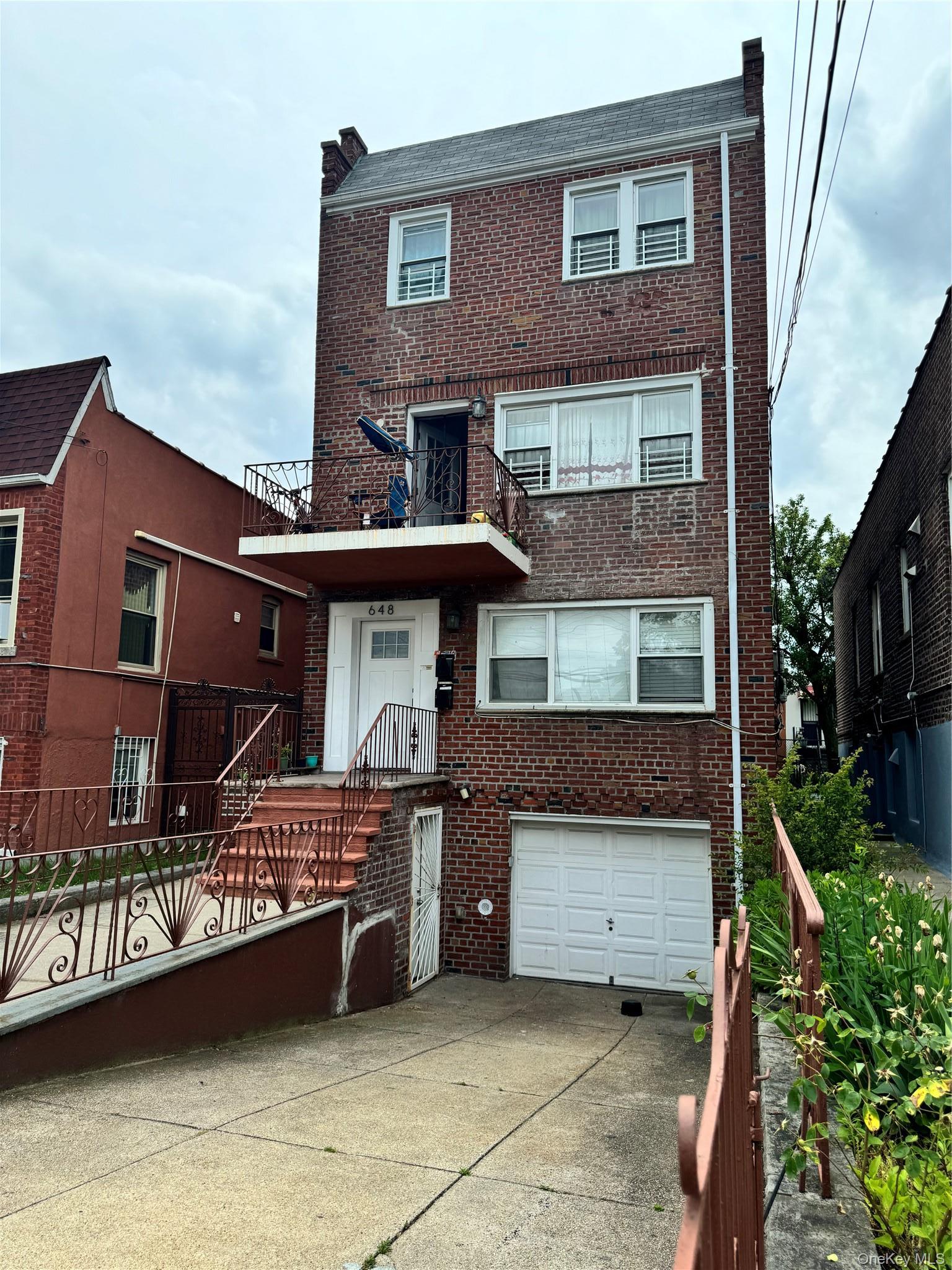 Single Family E 93rd Street  Brooklyn, NY 11236, MLS-1039650-4