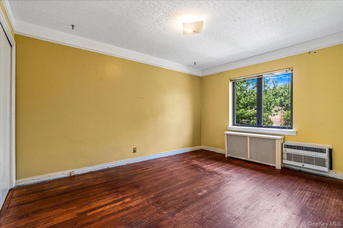 Single Family 61st Road  Queens, NY 11379, MLS-1039660-13