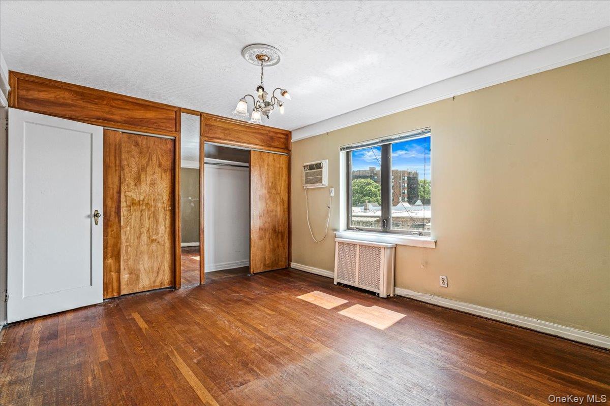 Single Family 61st Road  Queens, NY 11379, MLS-1039660-16