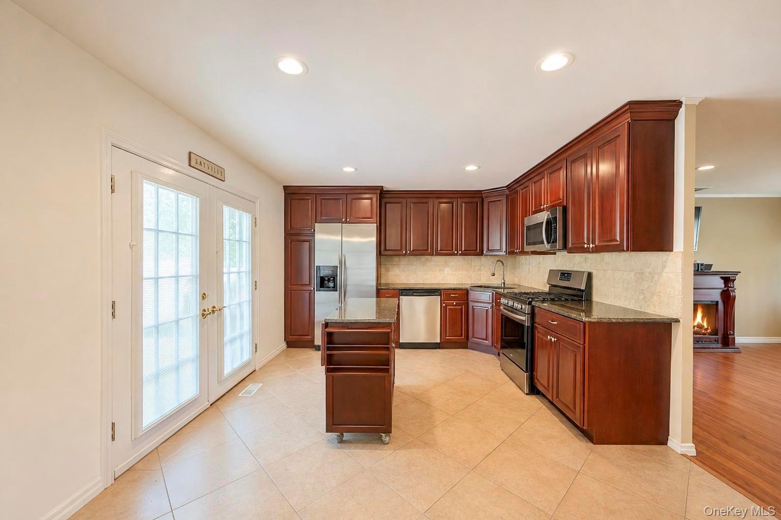 Single Family Lowell Road Suffolk County, NY 11782, MLS-1039664-16