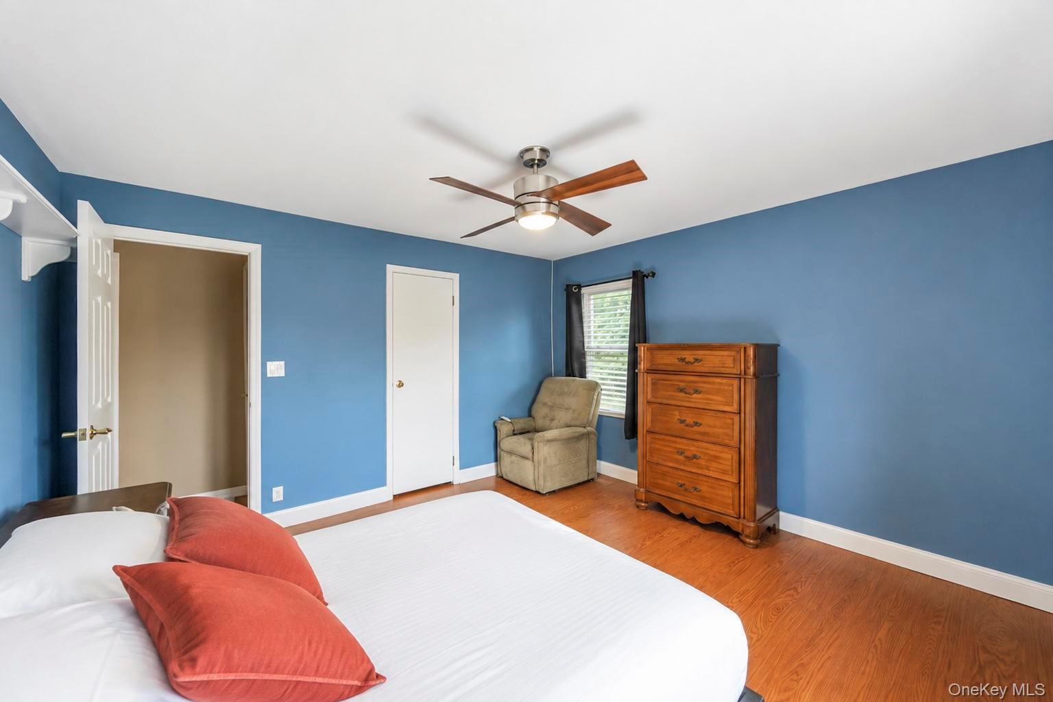 Single Family Lowell Road Suffolk County, NY 11782, MLS-1039664-21