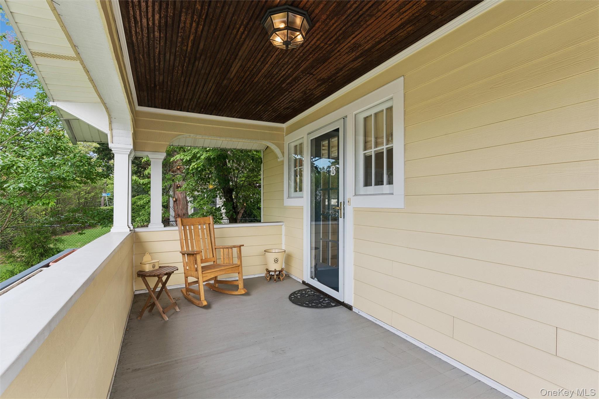Single Family Islip Avenue Suffolk County, NY 11751, MLS-1039668-25