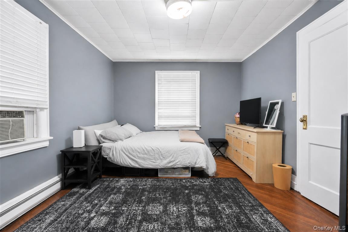 Single Family 118th Street  Queens, NY 11415, MLS-1039670-22