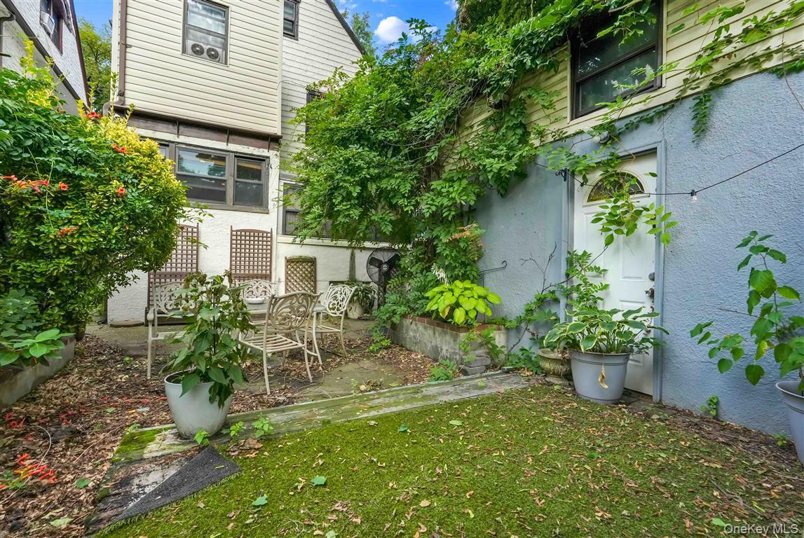 Single Family 118th Street  Queens, NY 11415, MLS-1039670-40