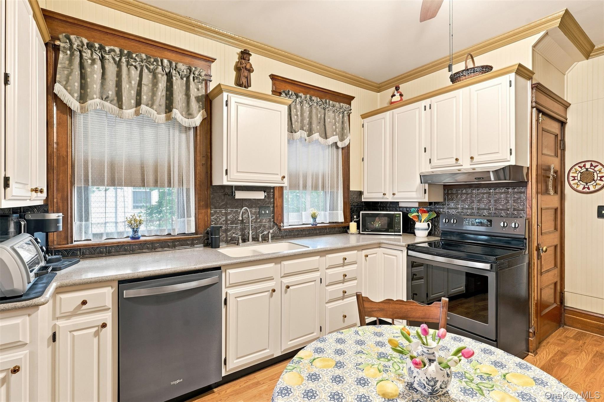 Single Family Albany Avenue Ulster County, NY 12401, MLS-1039671-14