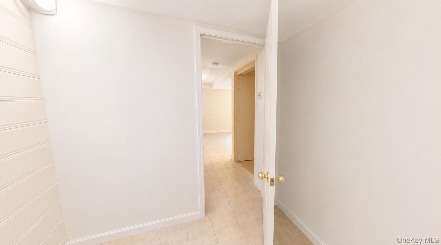 Single Family Jewel Avenue Queens, NY 11367, MLS-1039677-14