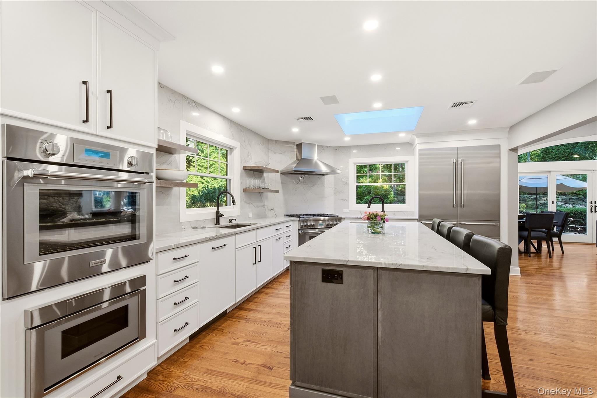 Single Family Crosby Place Suffolk County, NY 11724, MLS-1039686-7