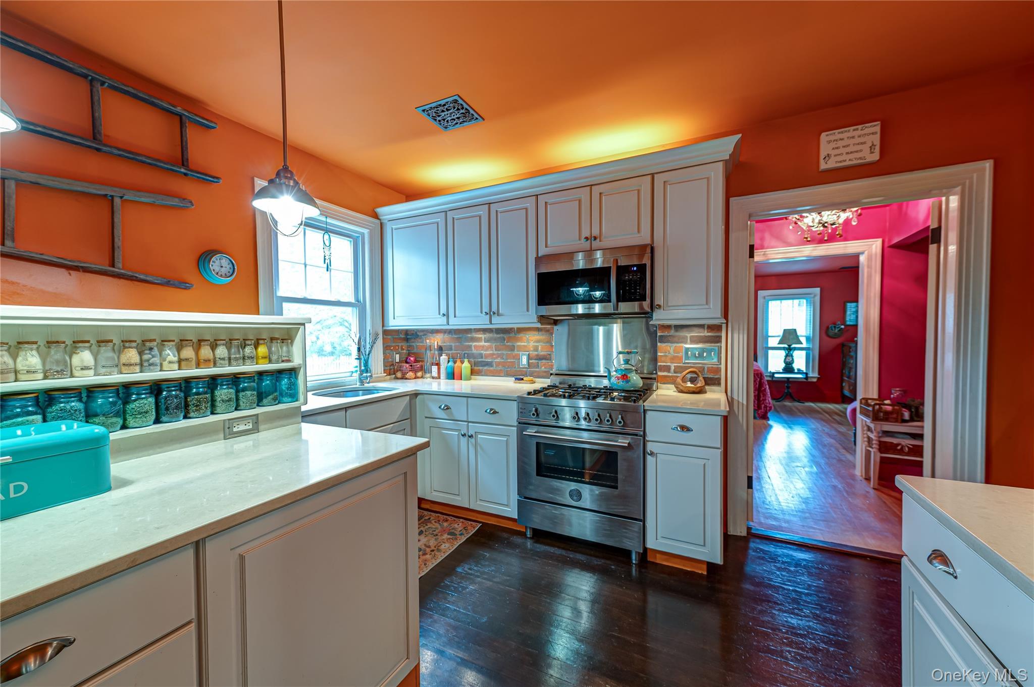 Single Family Brooklyn Boulevard Suffolk County, NY 11718, MLS-1039689-4