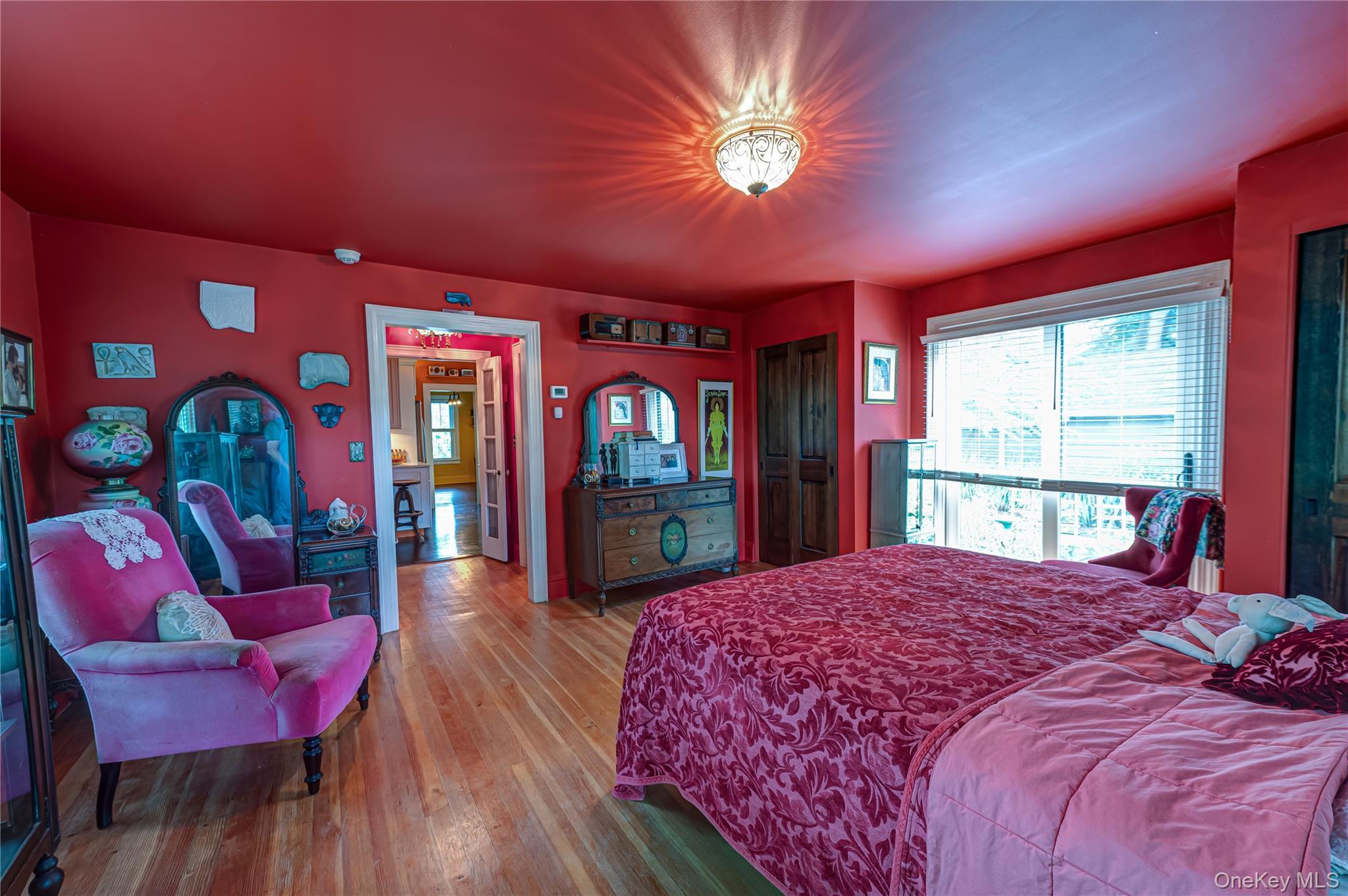 Single Family Brooklyn Boulevard Suffolk County, NY 11718, MLS-1039689-8