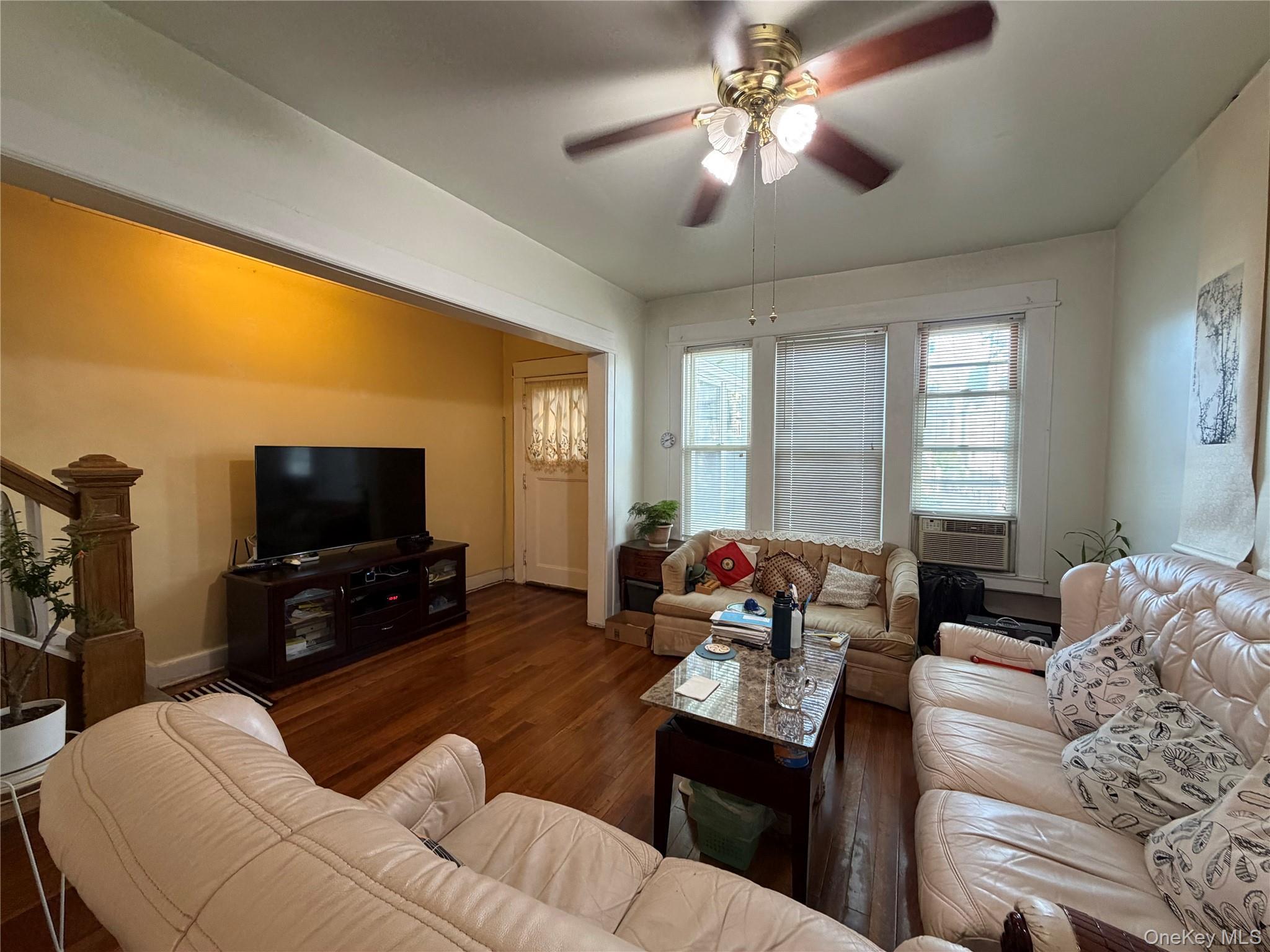 Single Family 88th Street  Queens, NY 11421, MLS-1039692-2