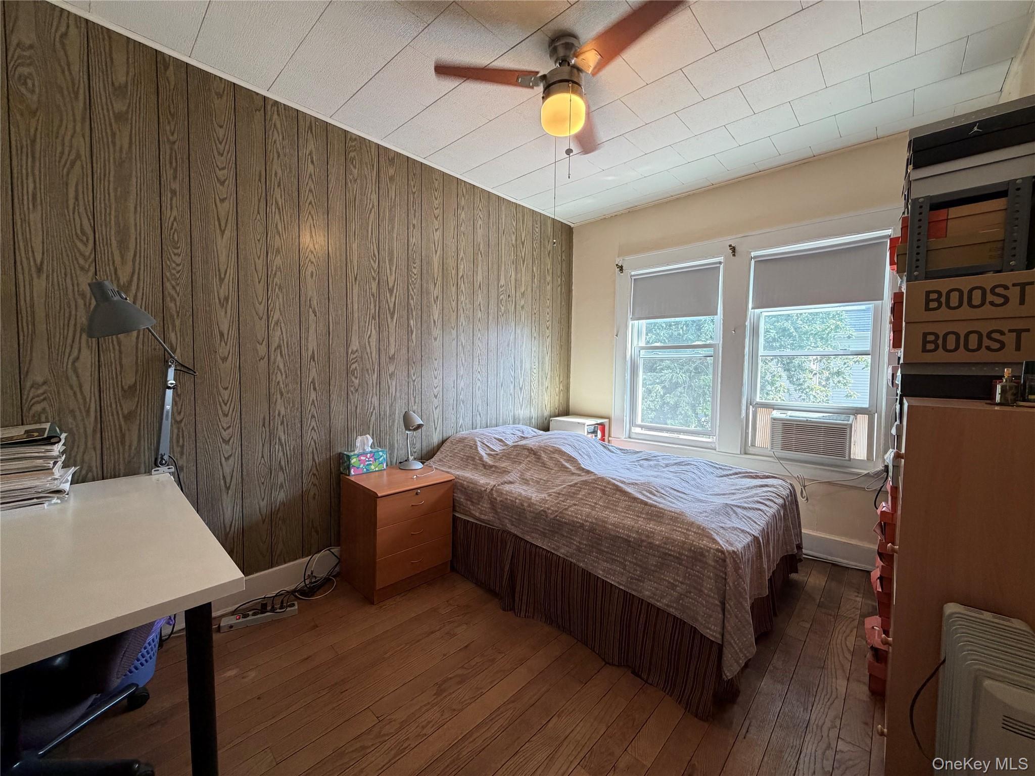 Single Family 88th Street  Queens, NY 11421, MLS-1039692-8