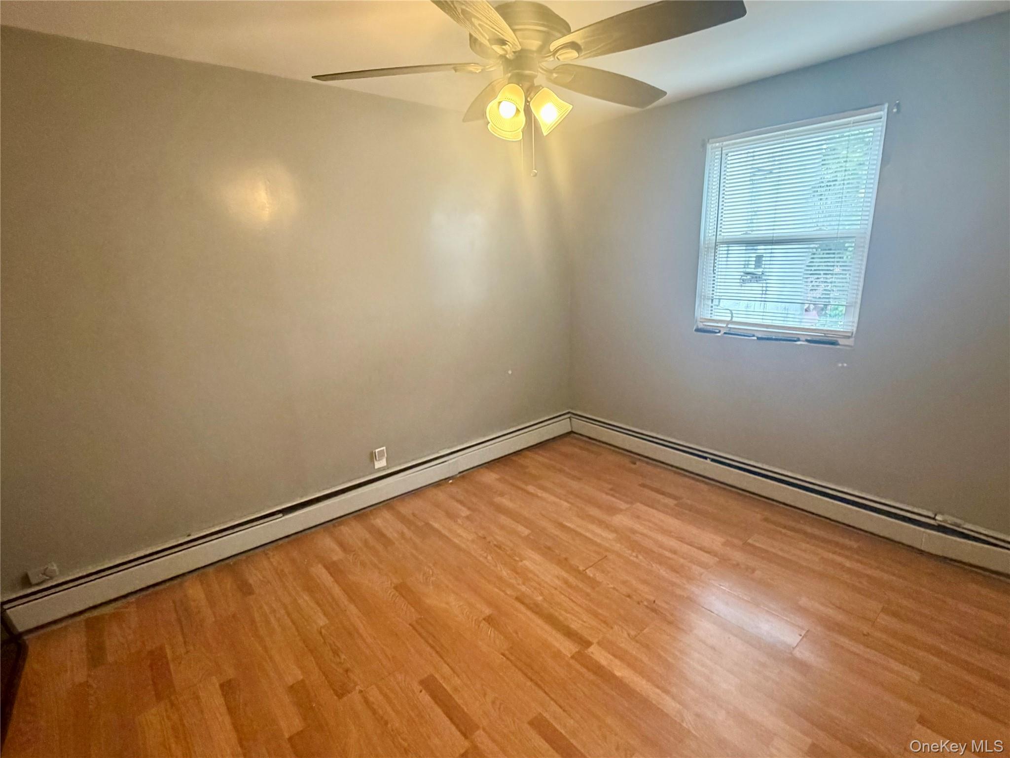 Single Family Claflin Avenue Bronx, NY 10468, MLS-1039697-4