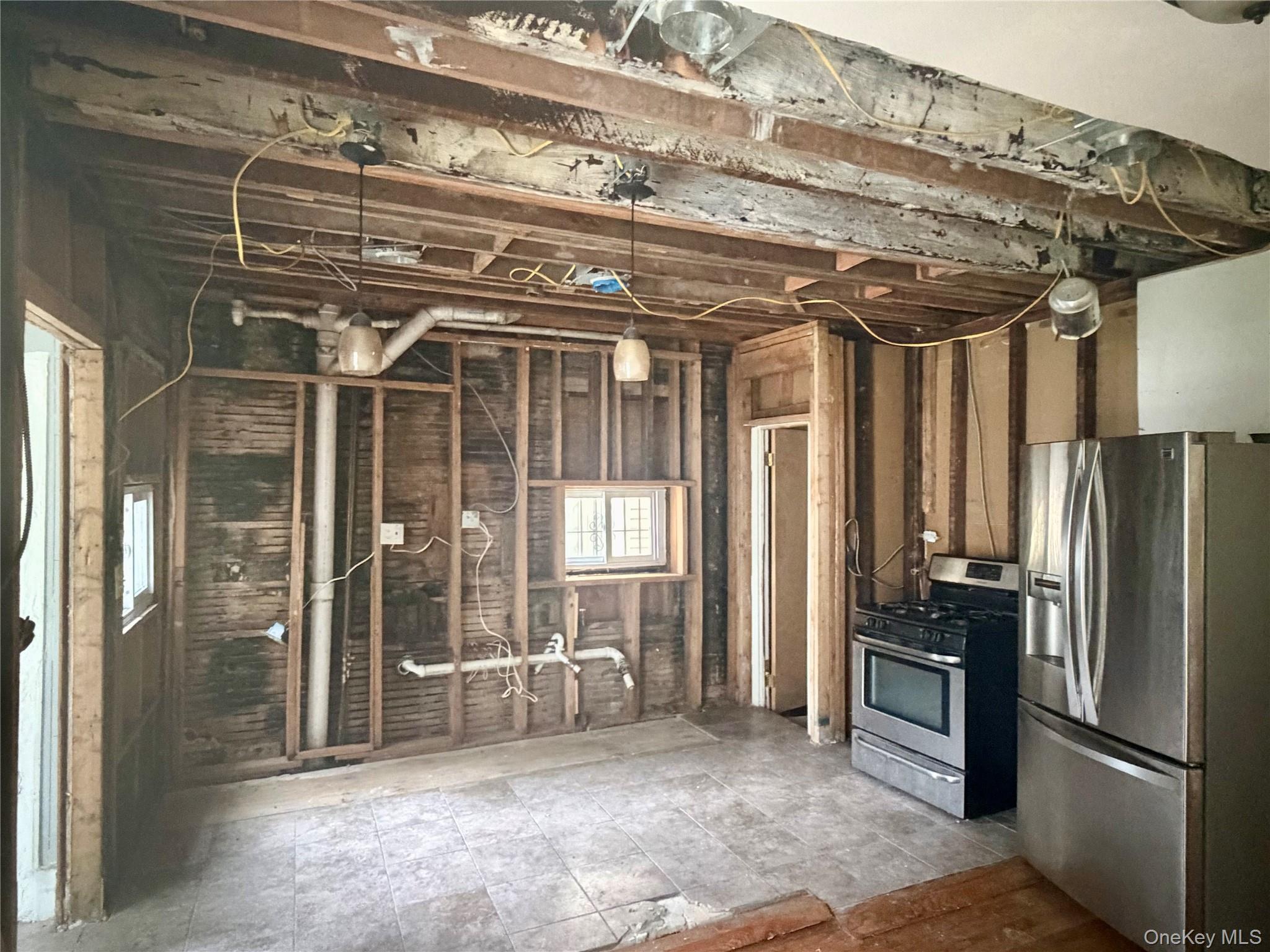 Single Family Claflin Avenue Bronx, NY 10468, MLS-1039697-7