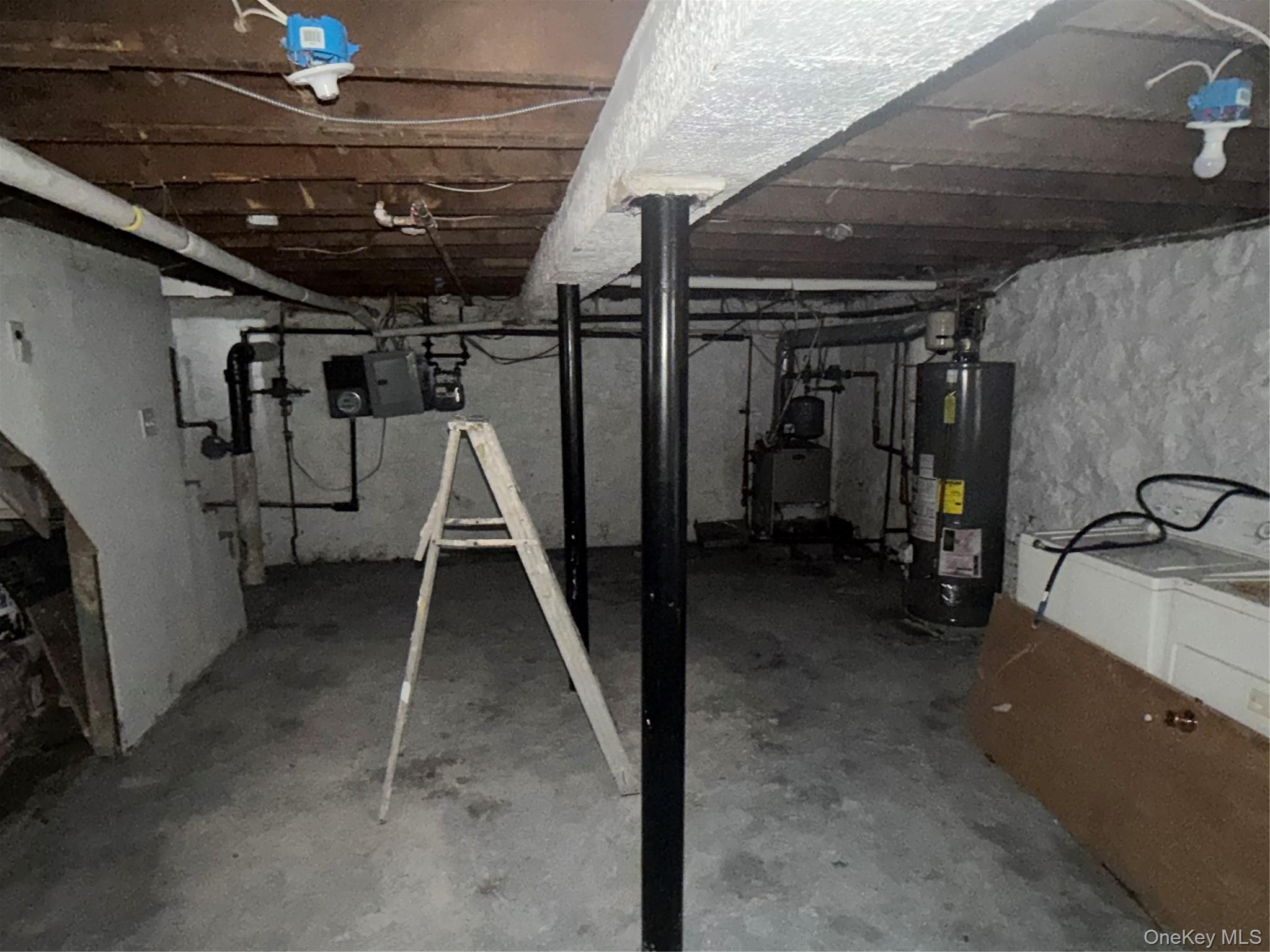 Single Family Claflin Avenue Bronx, NY 10468, MLS-1039697-8